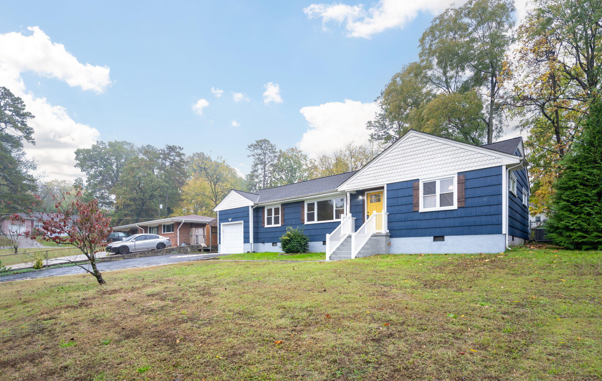 3668 Larry Lane