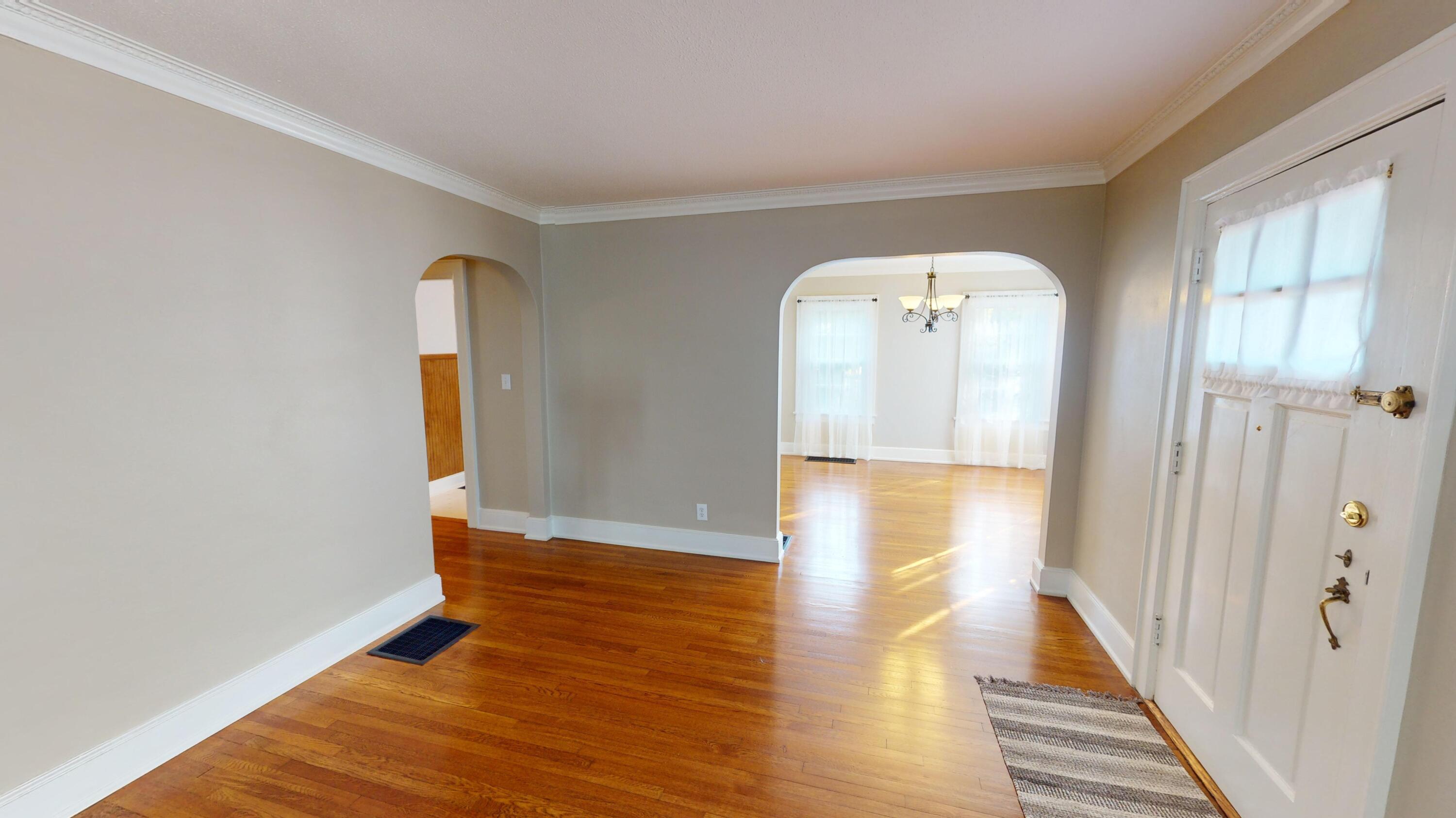 401 Shawnee Trail