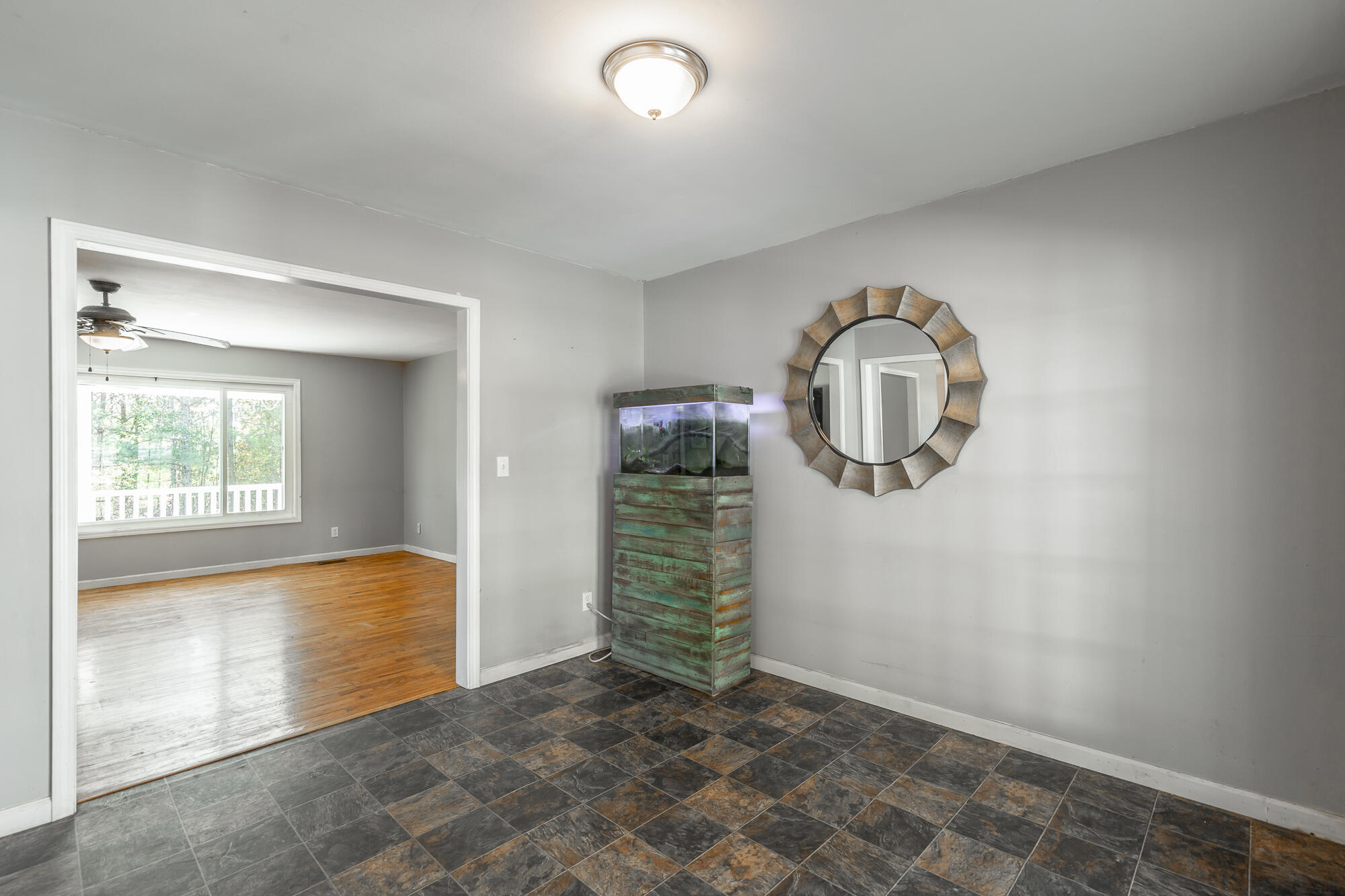 917a Crest Drive