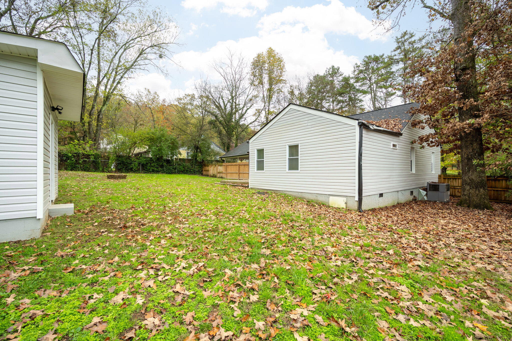 123 Hill Road