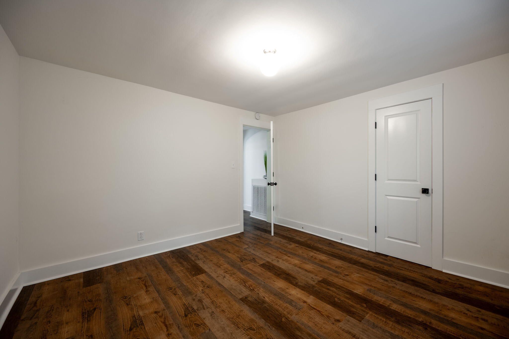 123 Hill Road