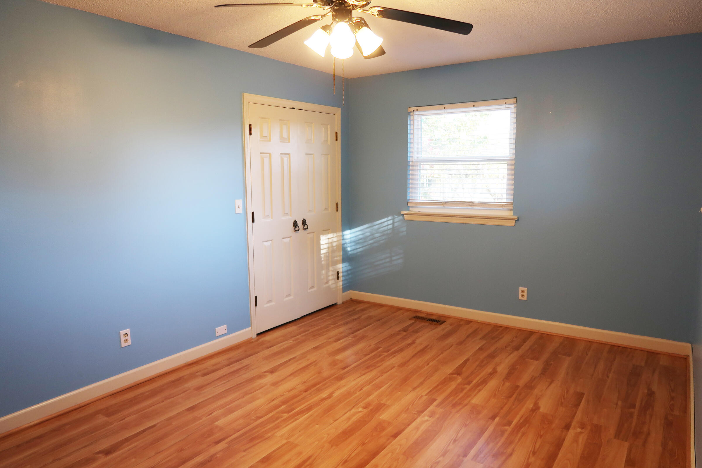 133 Rolling Ridge Drive