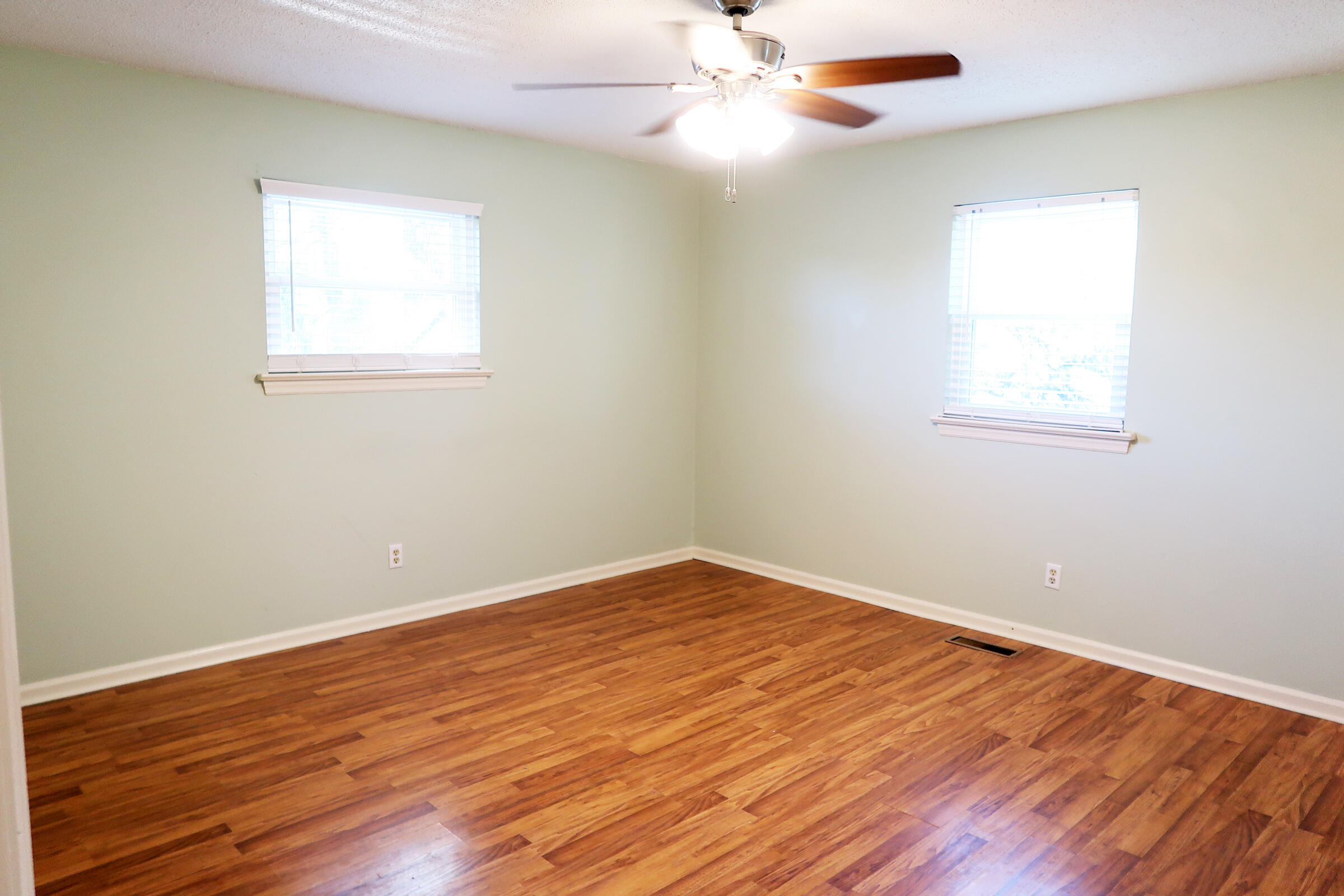 133 Rolling Ridge Drive
