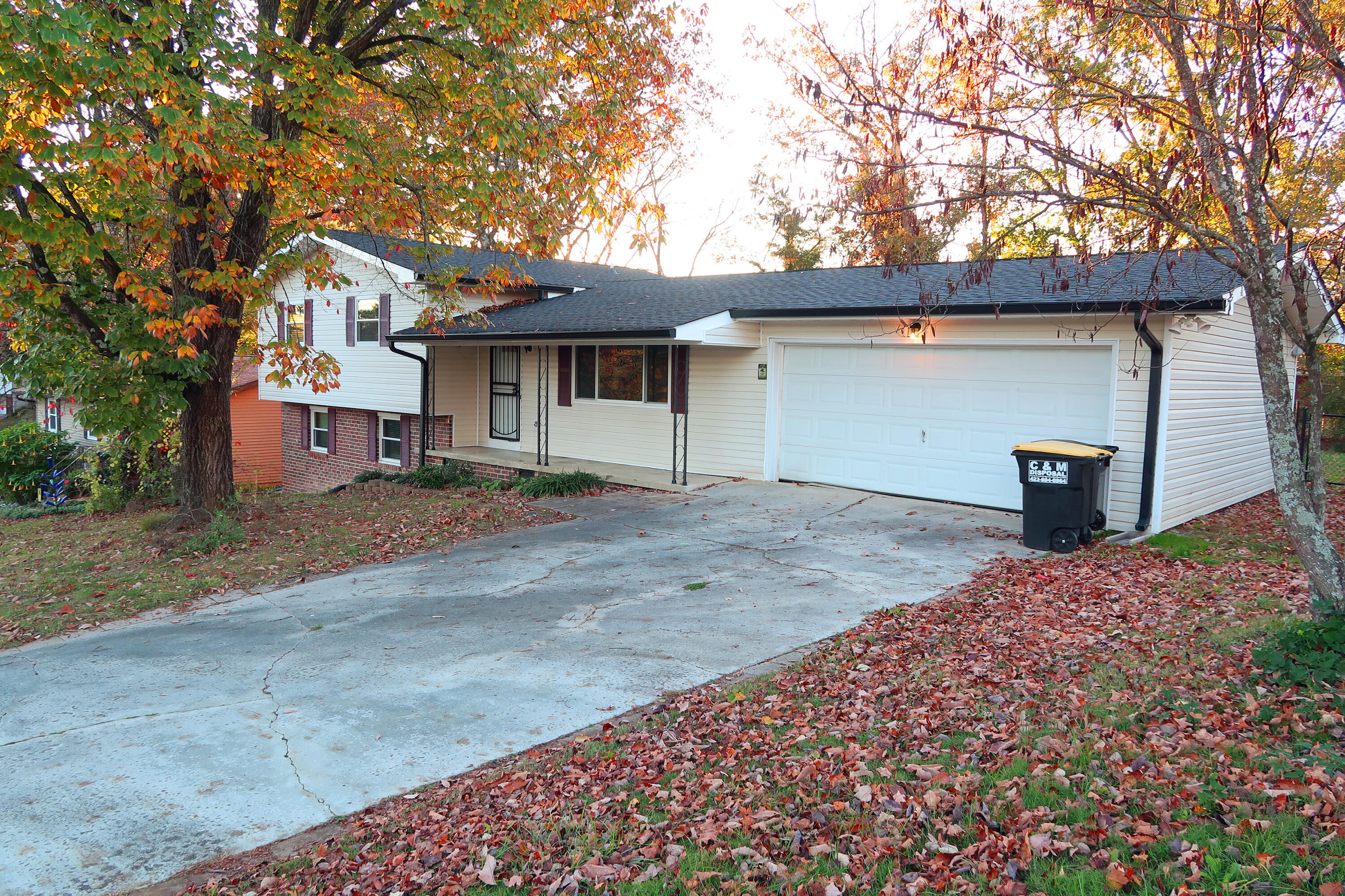 133 Rolling Ridge Drive