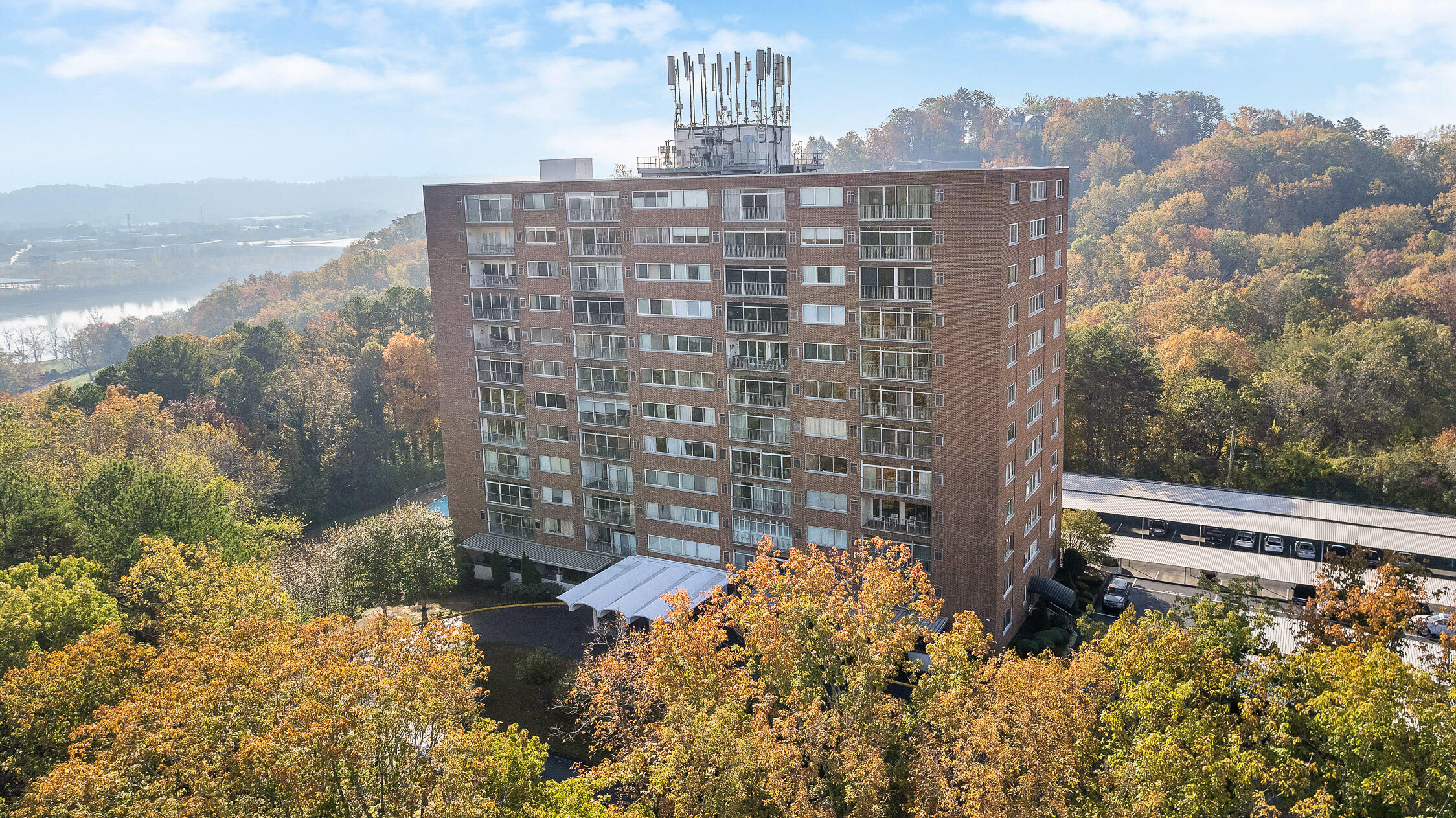 1414 Continental Drive, 307
