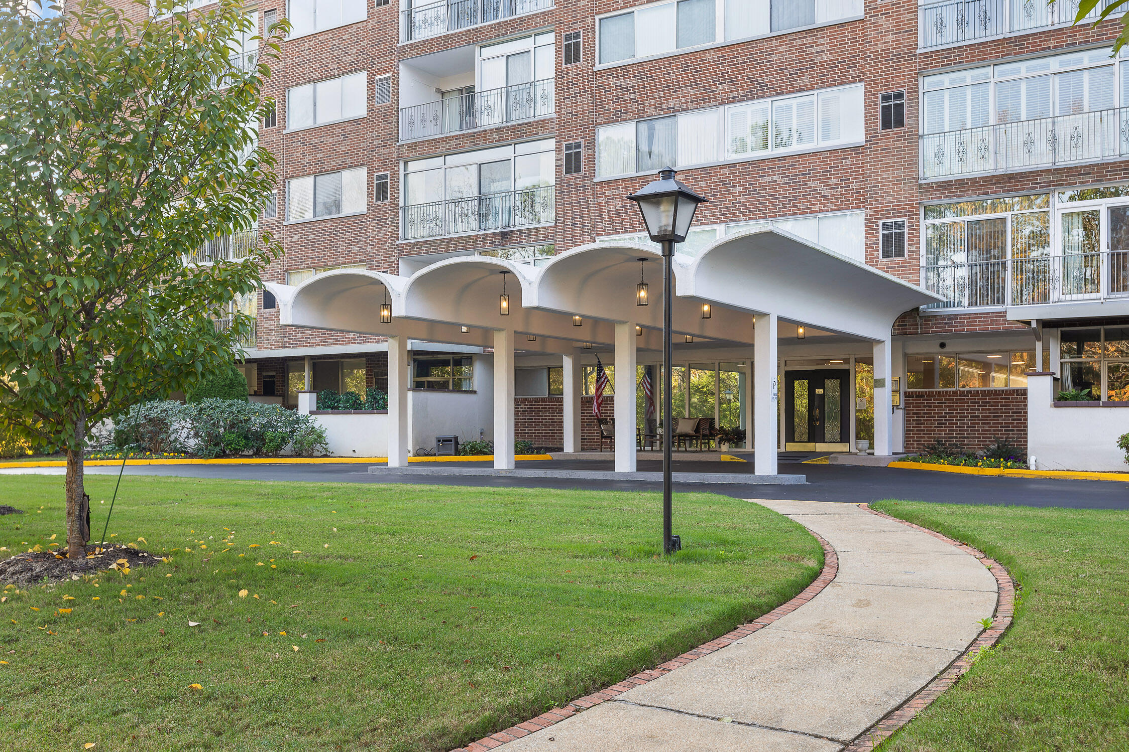 1414 Continental Drive, 307