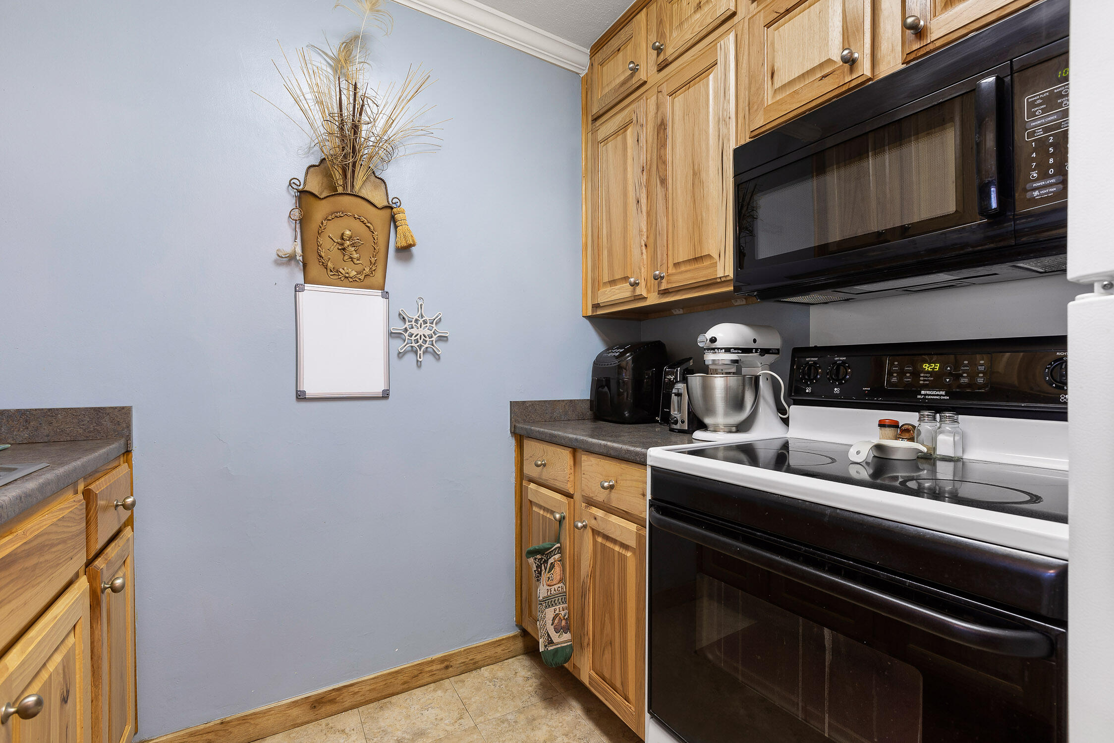 1414 Continental Drive, 307