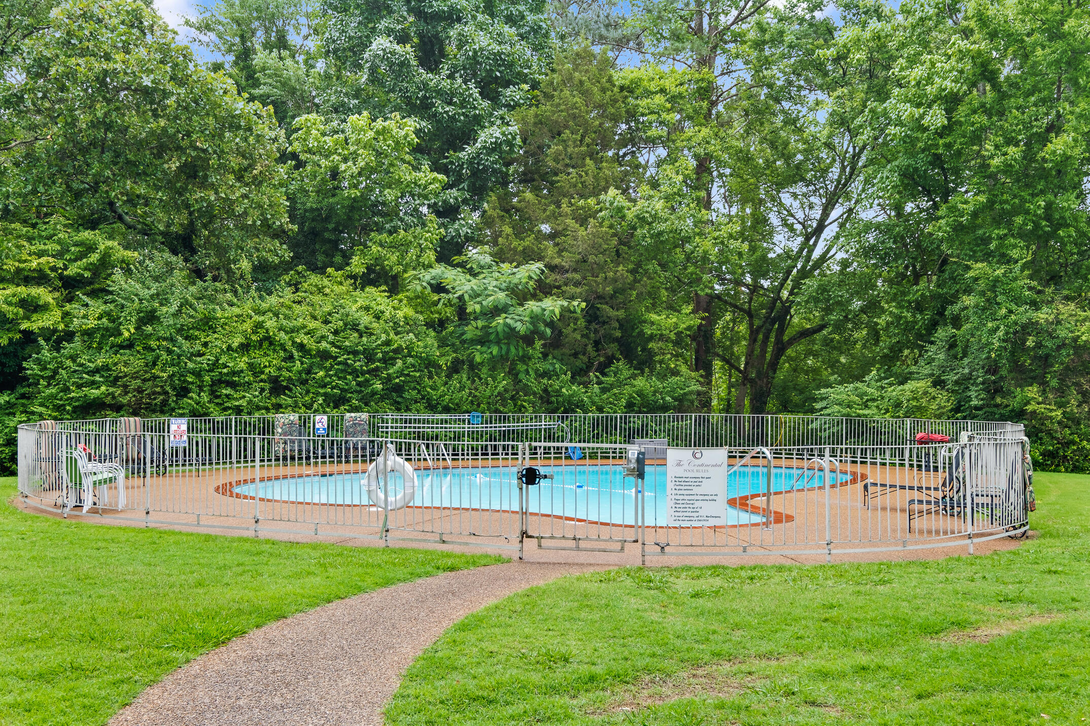 1414 Continental Drive, 307