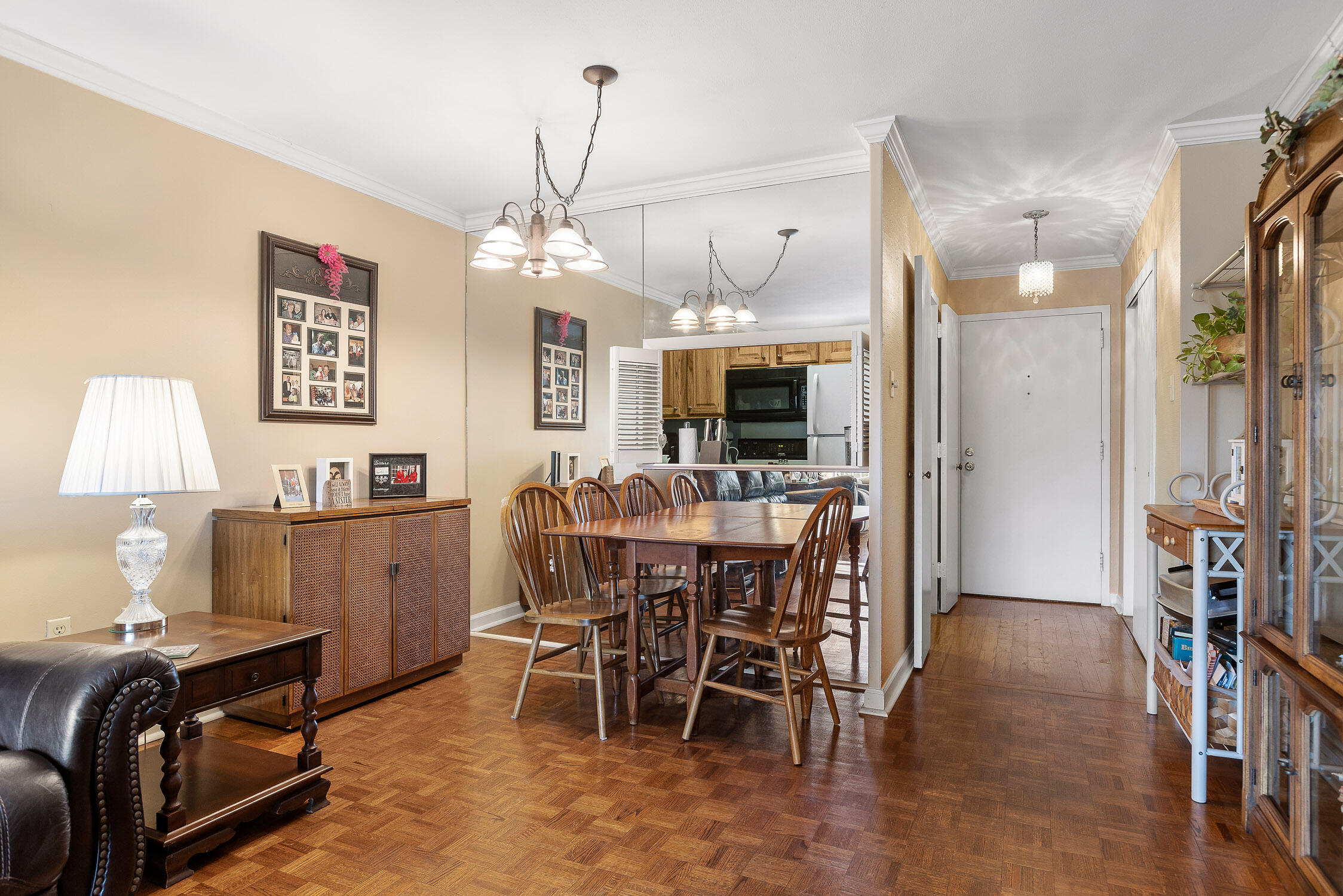 1414 Continental Drive, 307