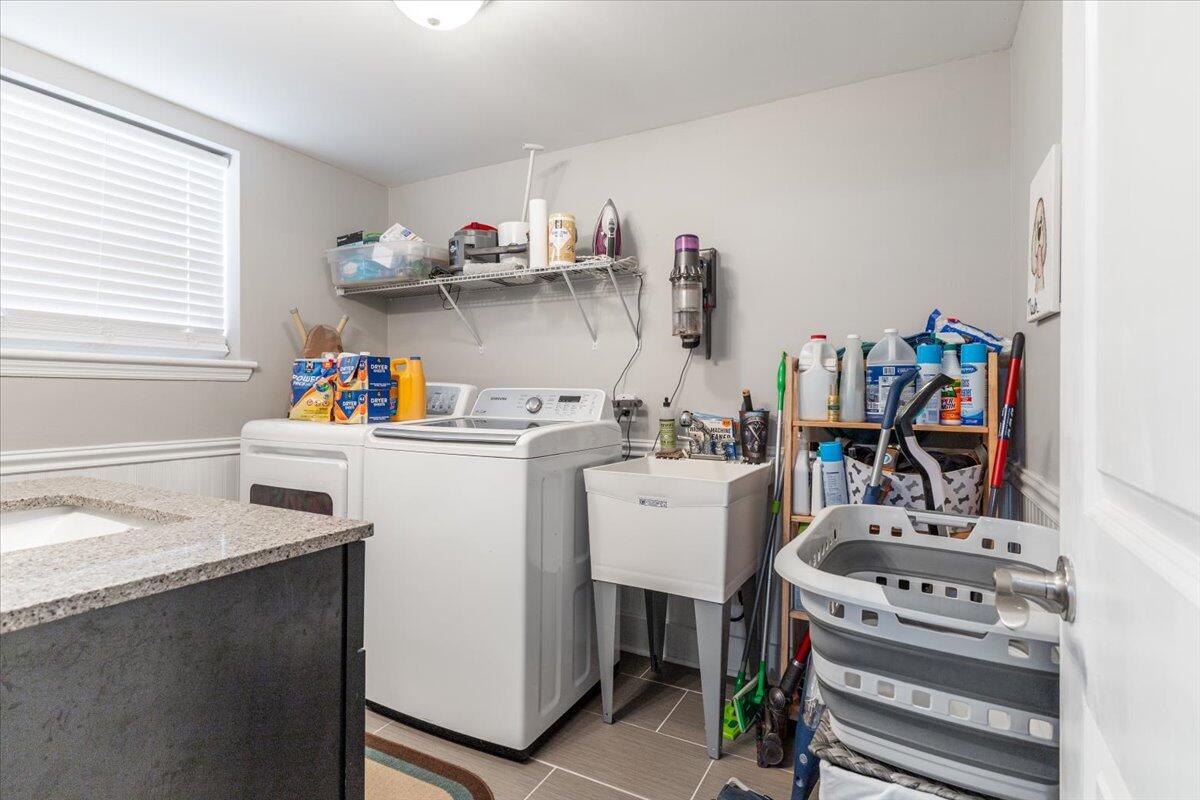 2231 Launcelot Road