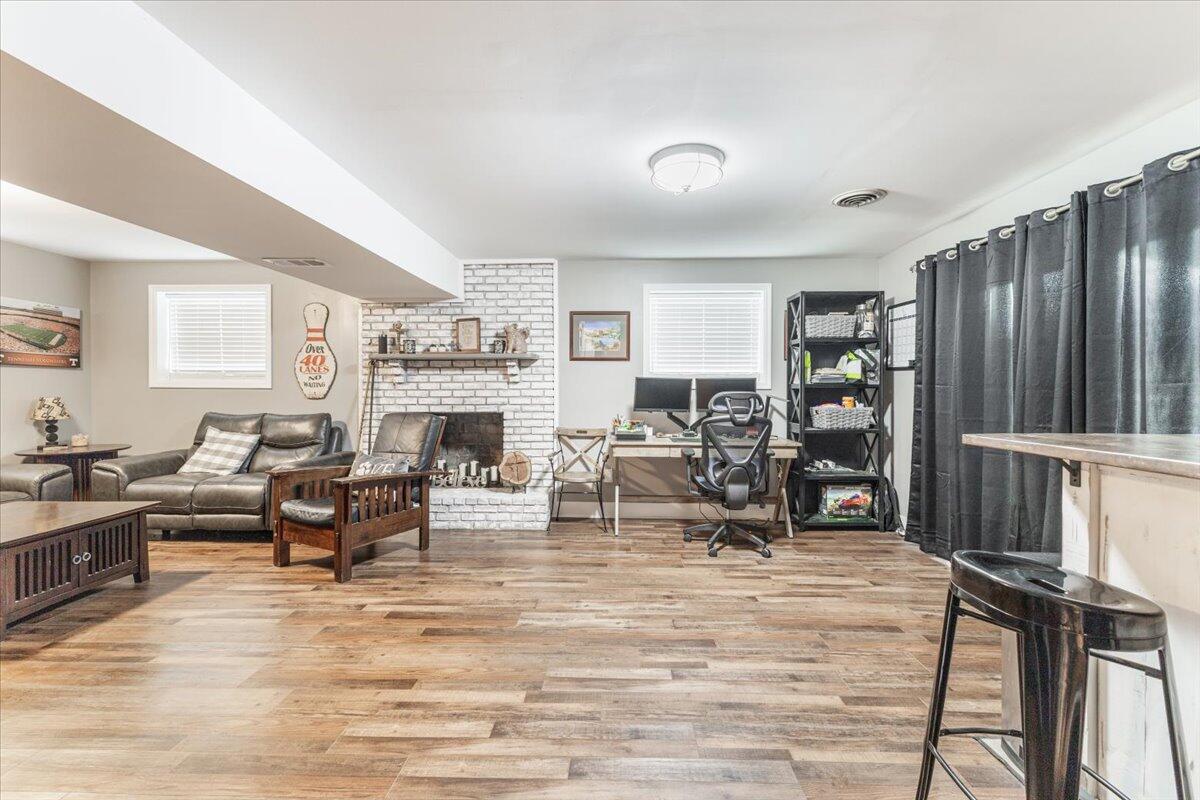 2231 Launcelot Road