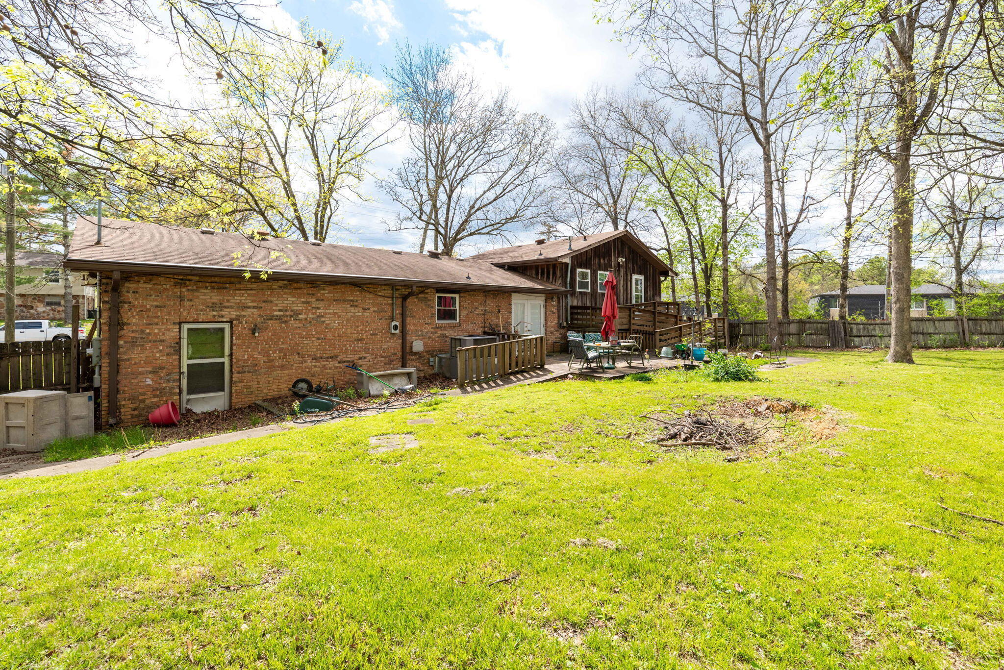 1100 Park Forrest Drive