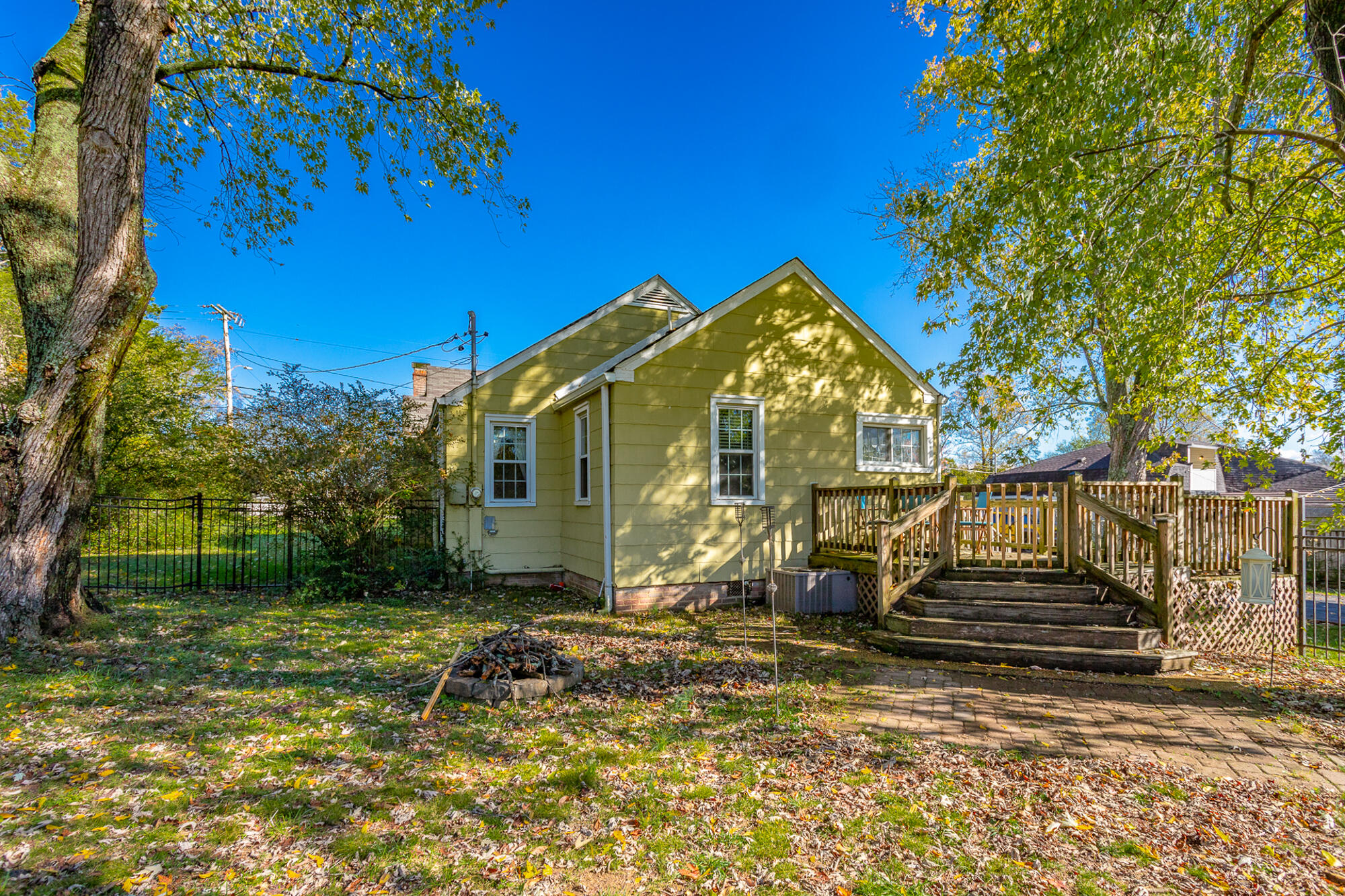 4200 Ealy Road