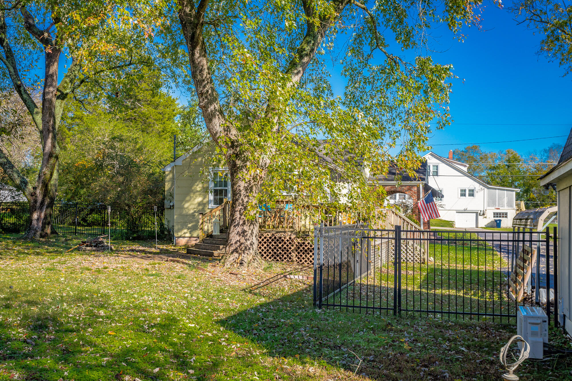 4200 Ealy Road