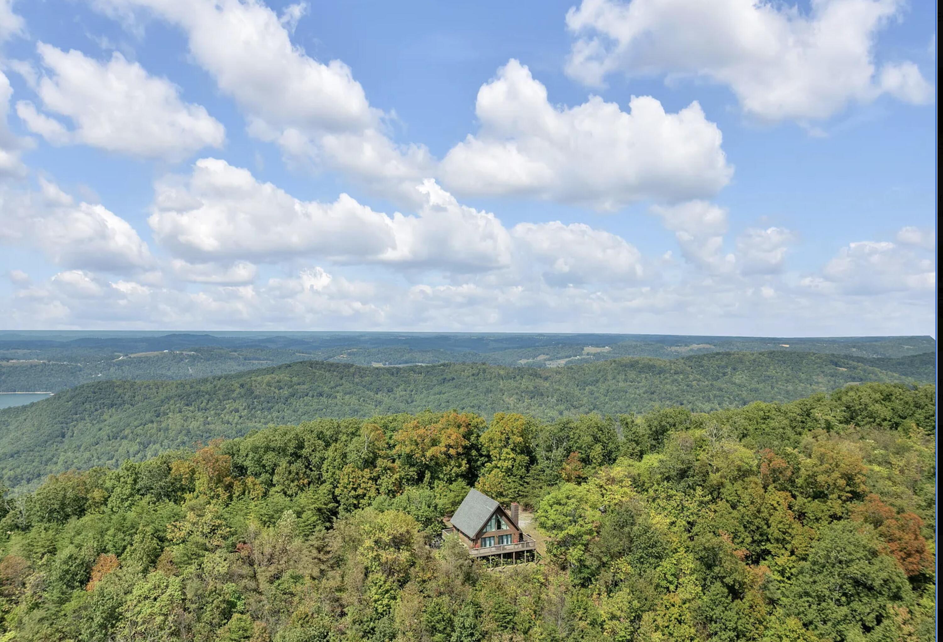 207 Cliffside Lane