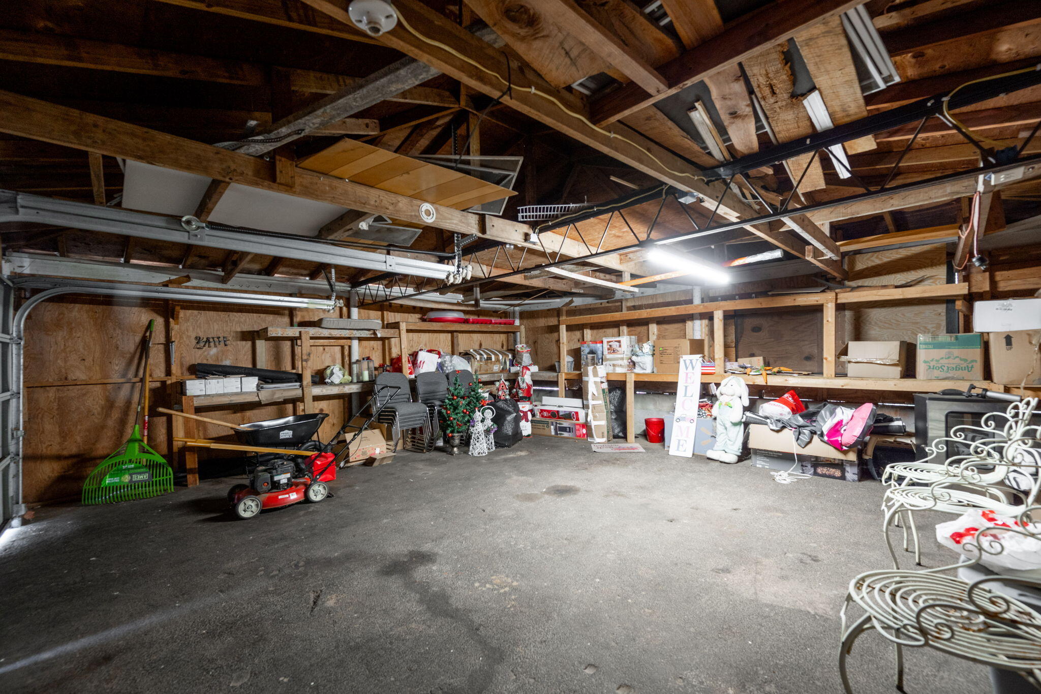 1004 Ravencrest Drive