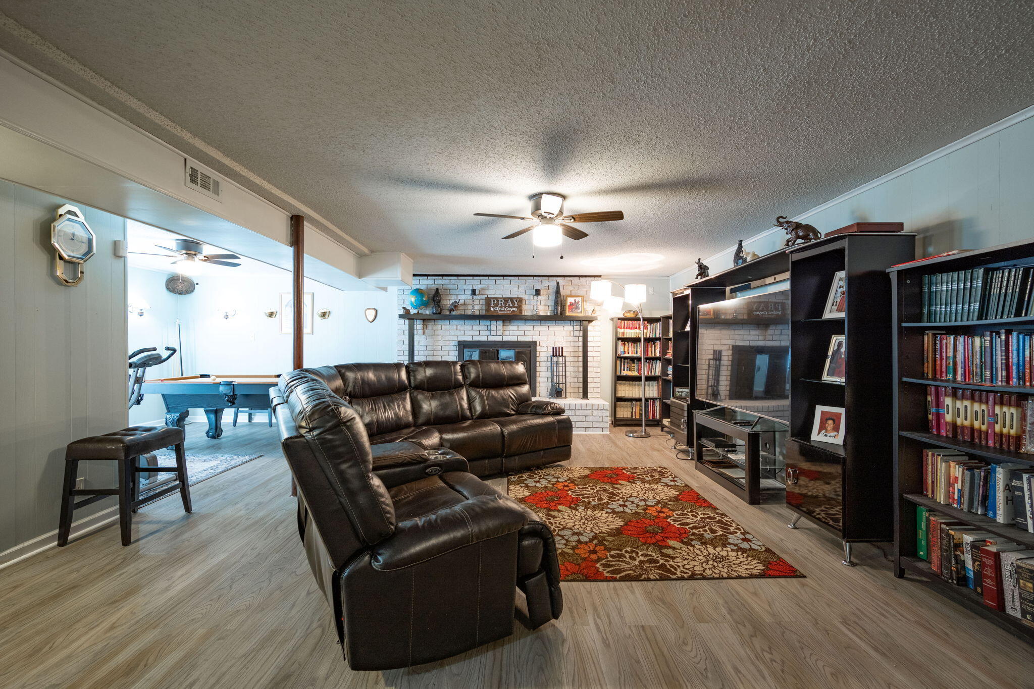 1004 Ravencrest Drive
