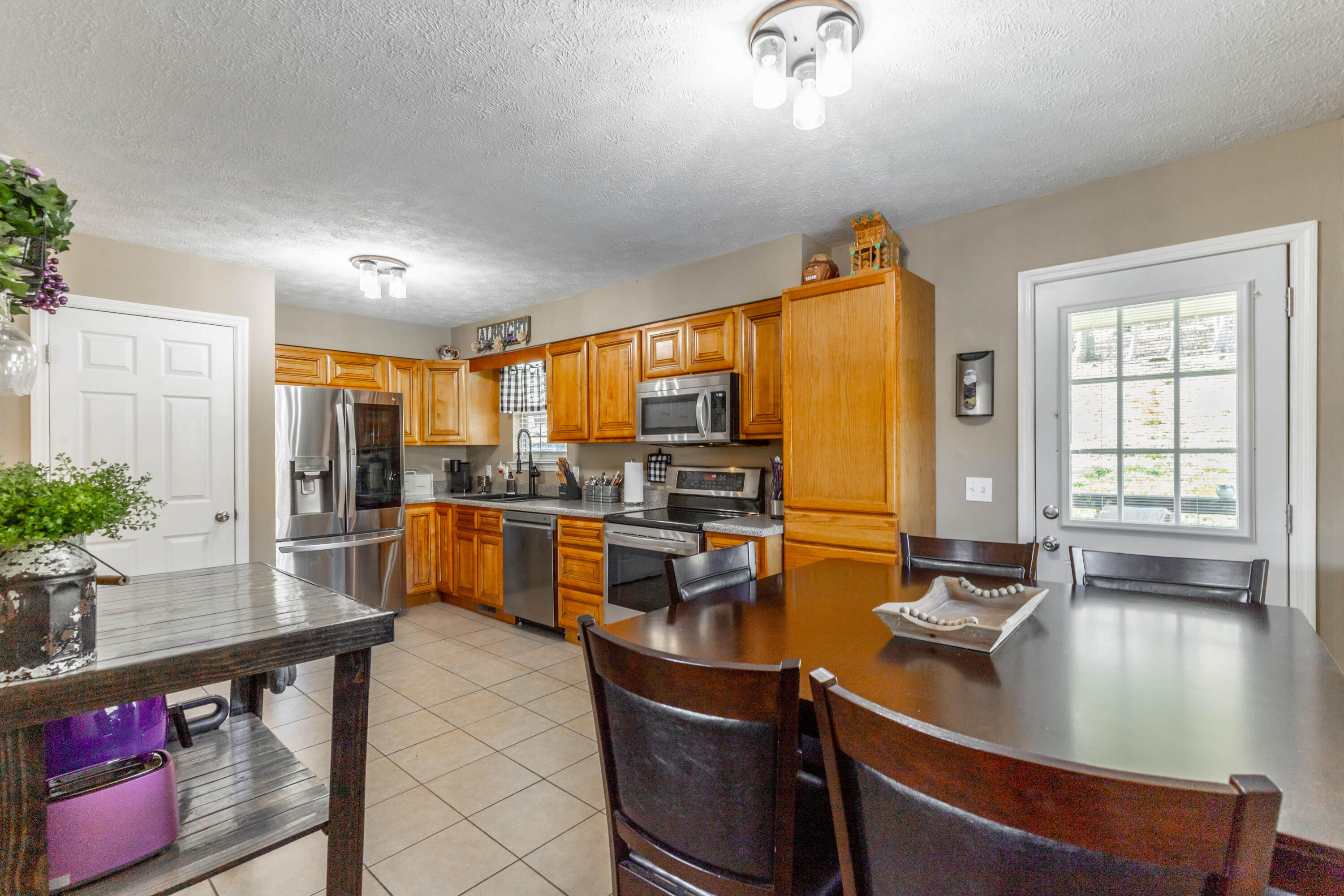 3262 Poplar Springs Road