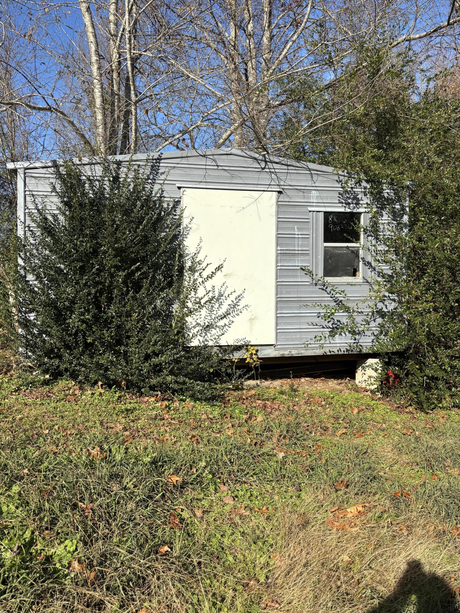 352 Saddle Horse Circle