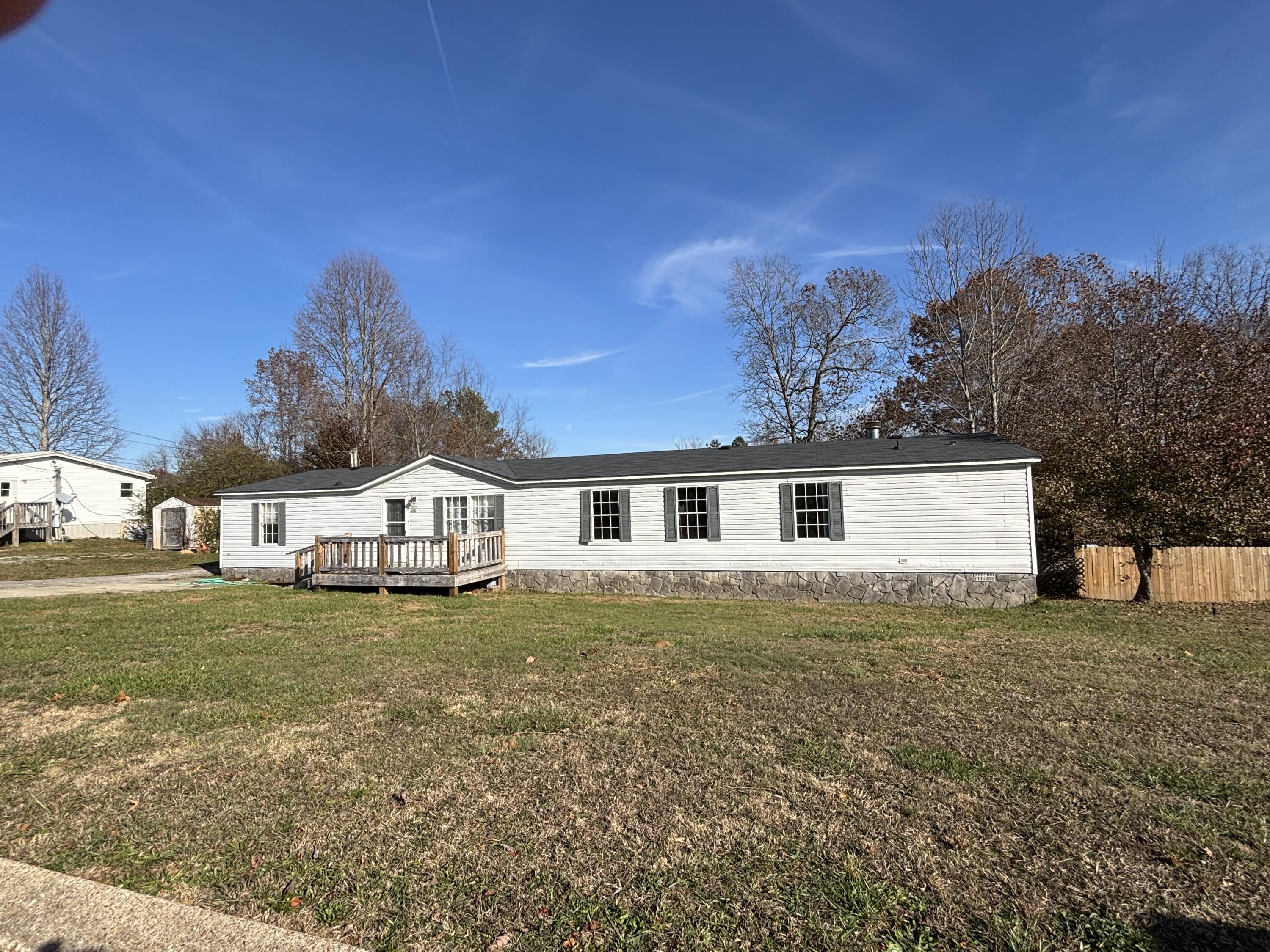 352 Saddle Horse Circle