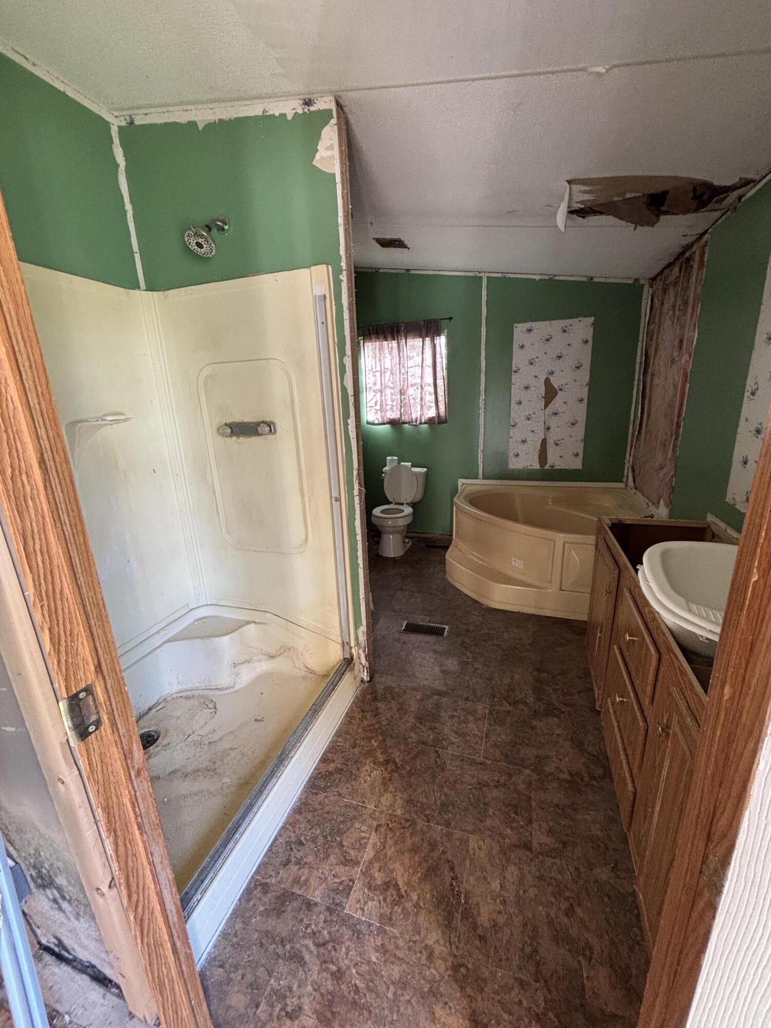 352 Saddle Horse Circle