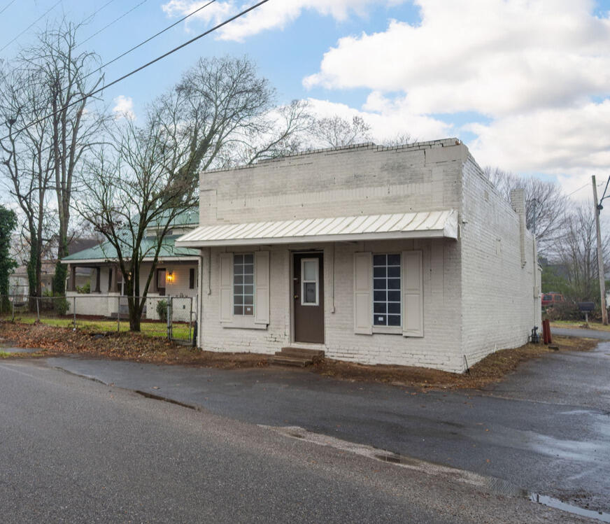 1004 Chattanooga Street, LaFayette
