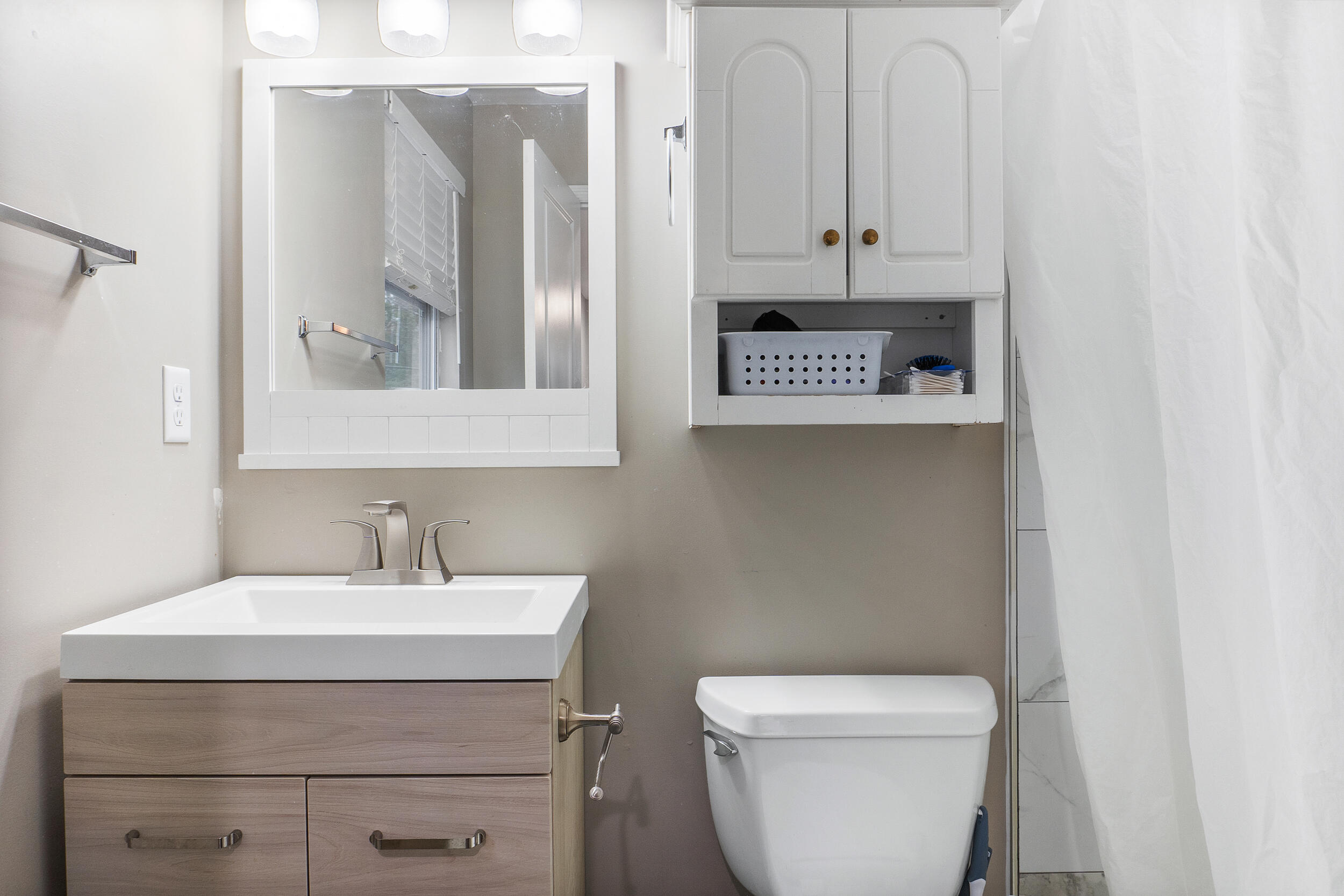 6105 Bermuda Terrace