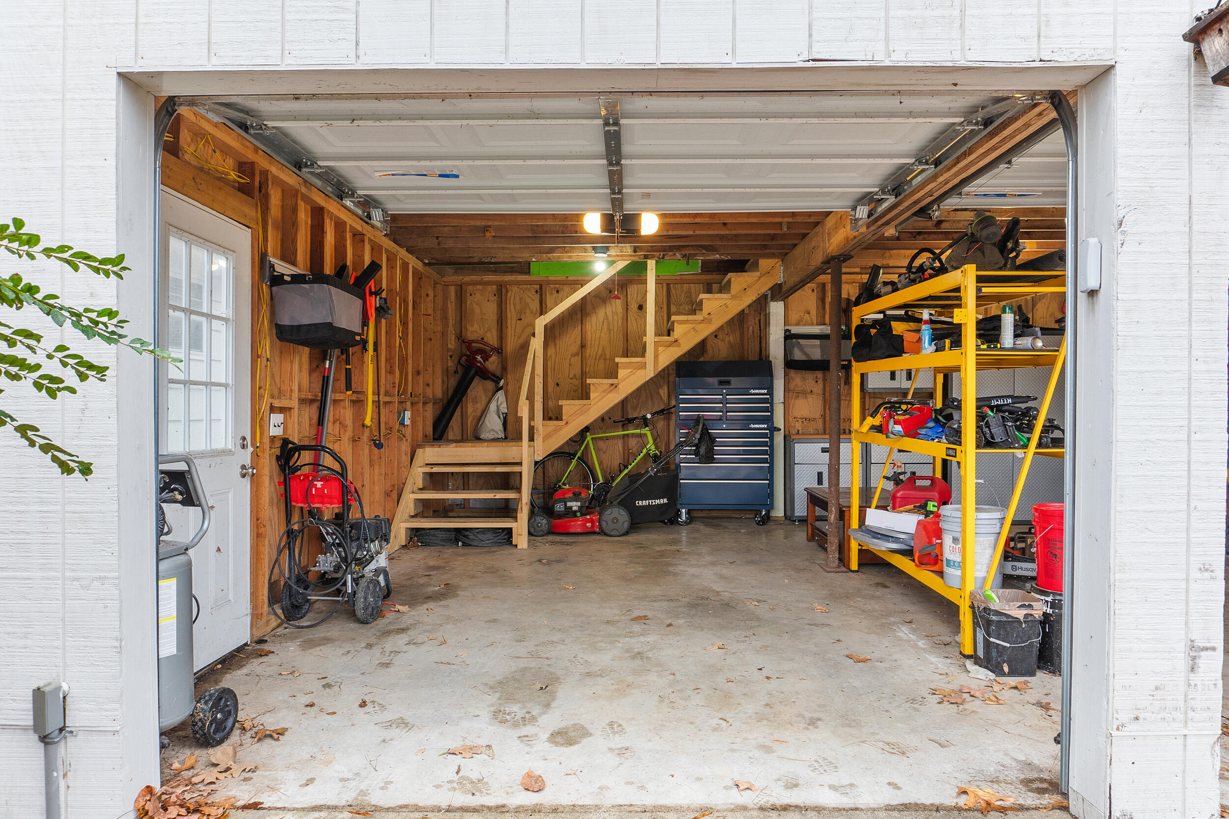 6105 Bermuda Terrace