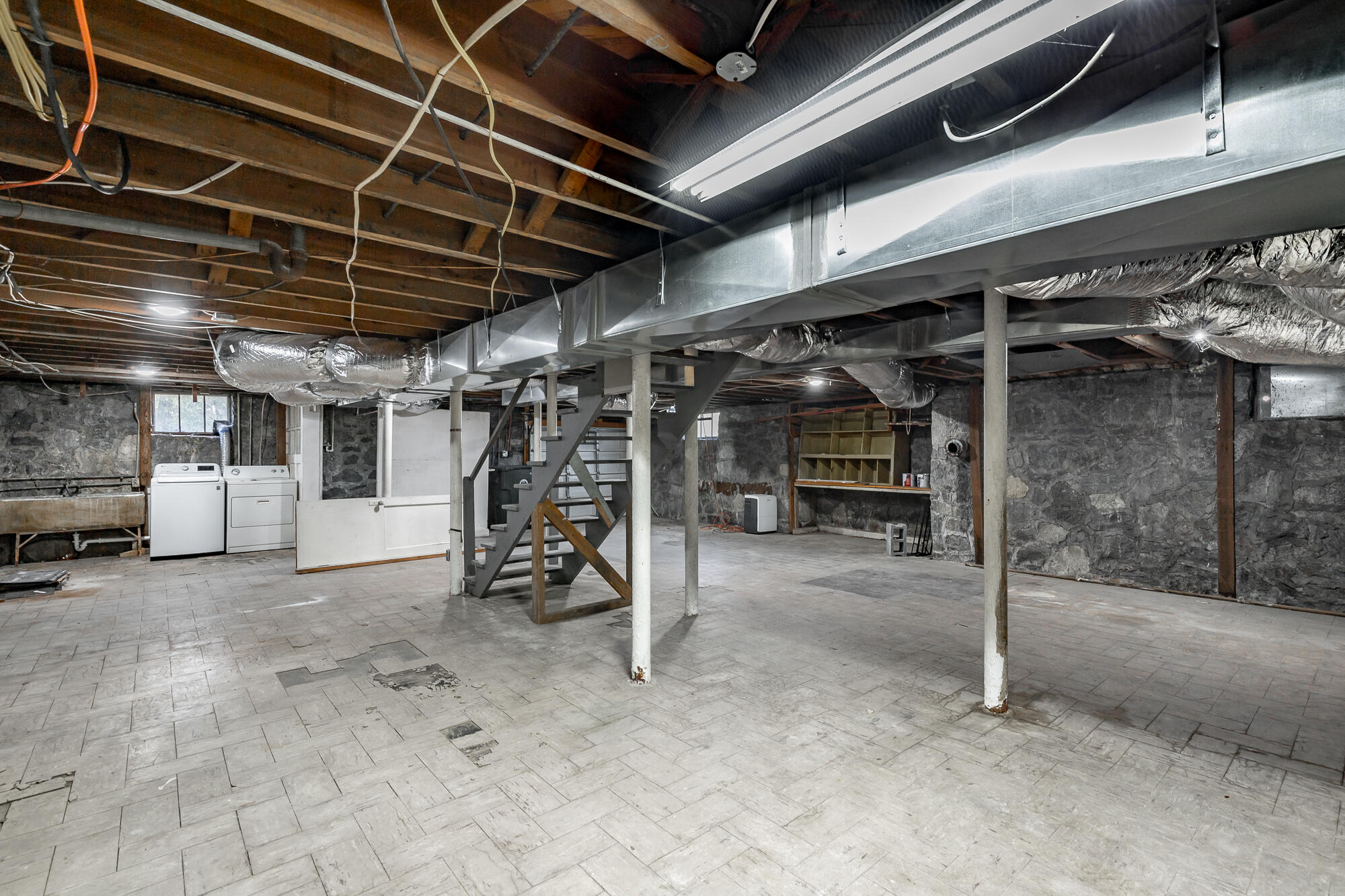 3410 Audubon Drive