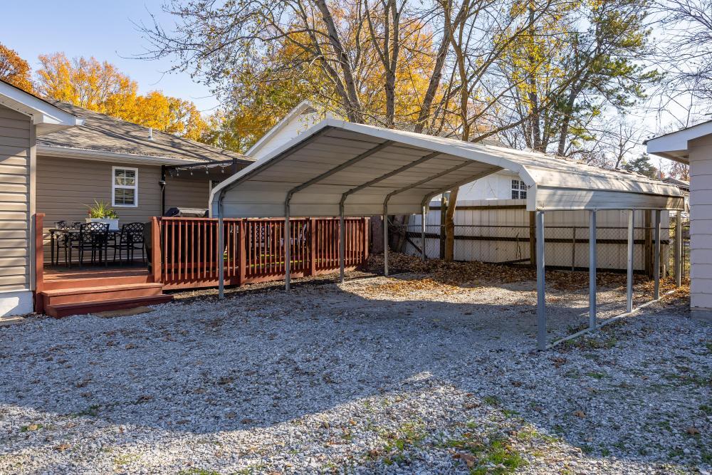 1482 E State Line Road