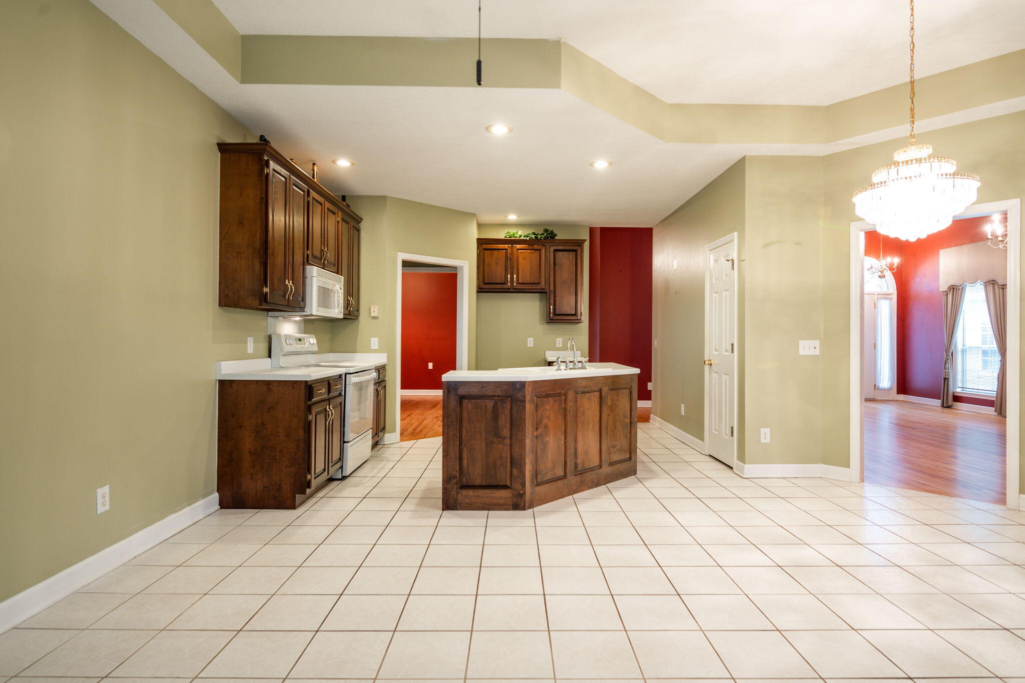 6823 Chiswick Drive