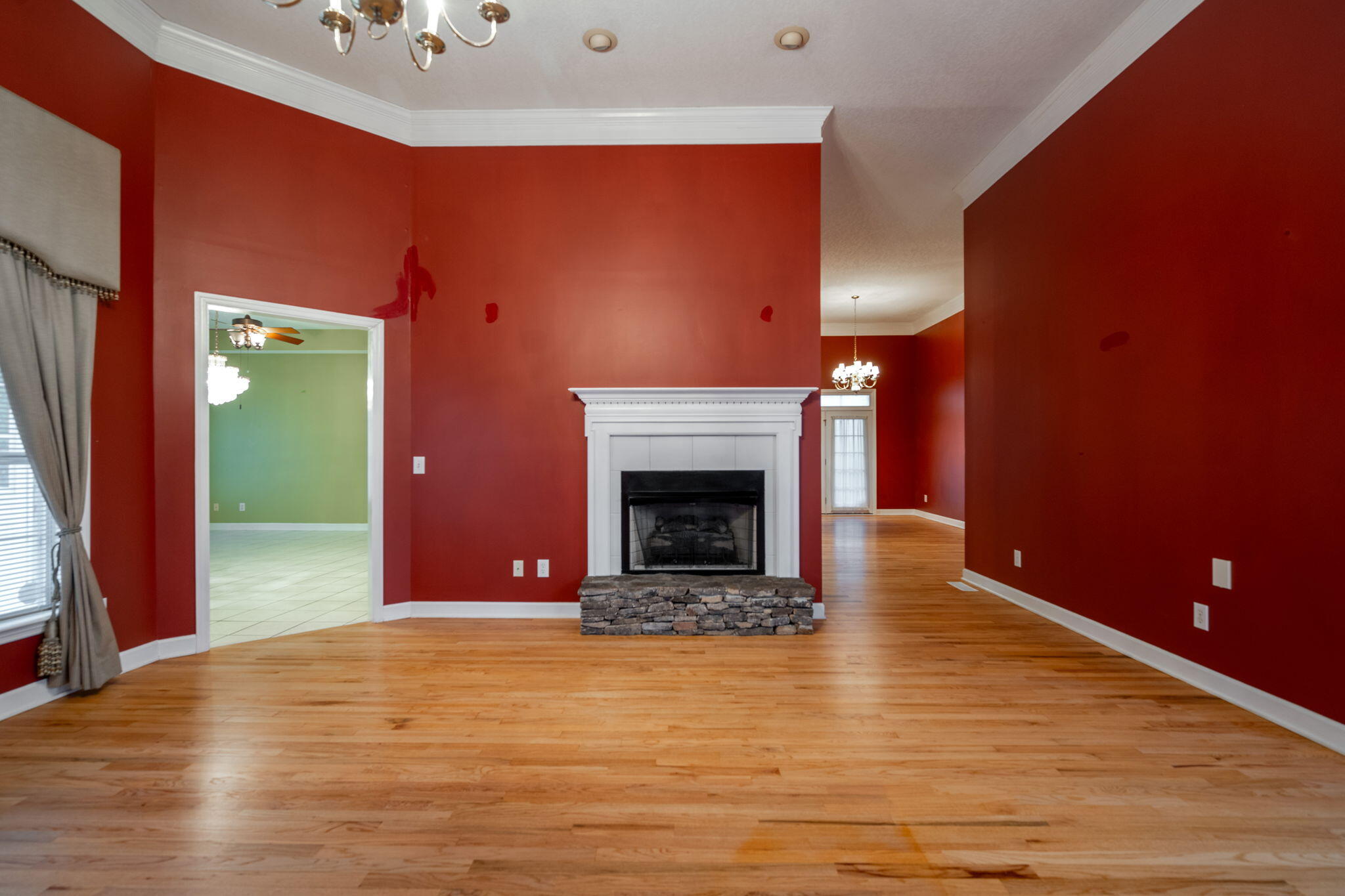 6823 Chiswick Drive
