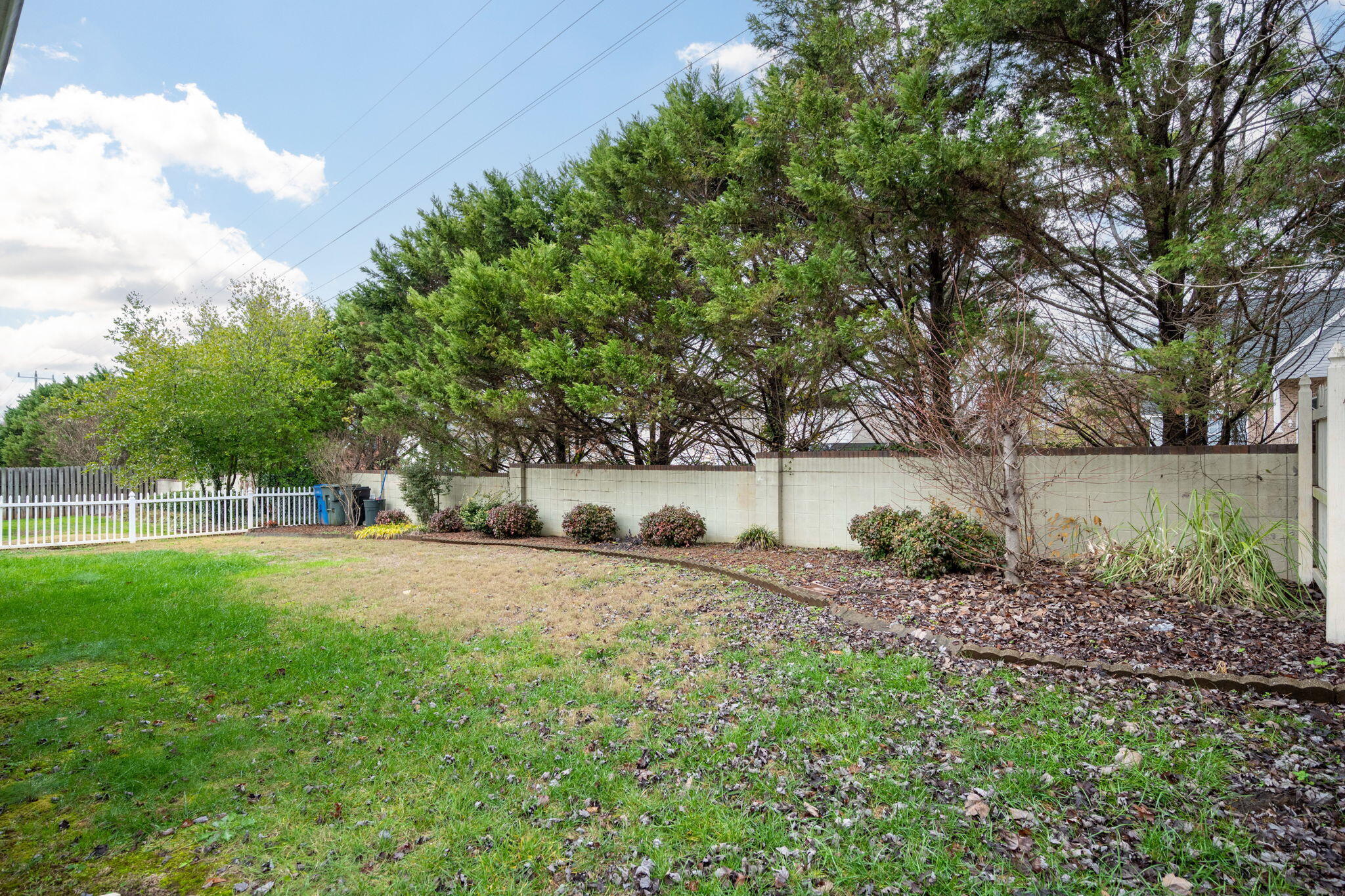 6823 Chiswick Drive