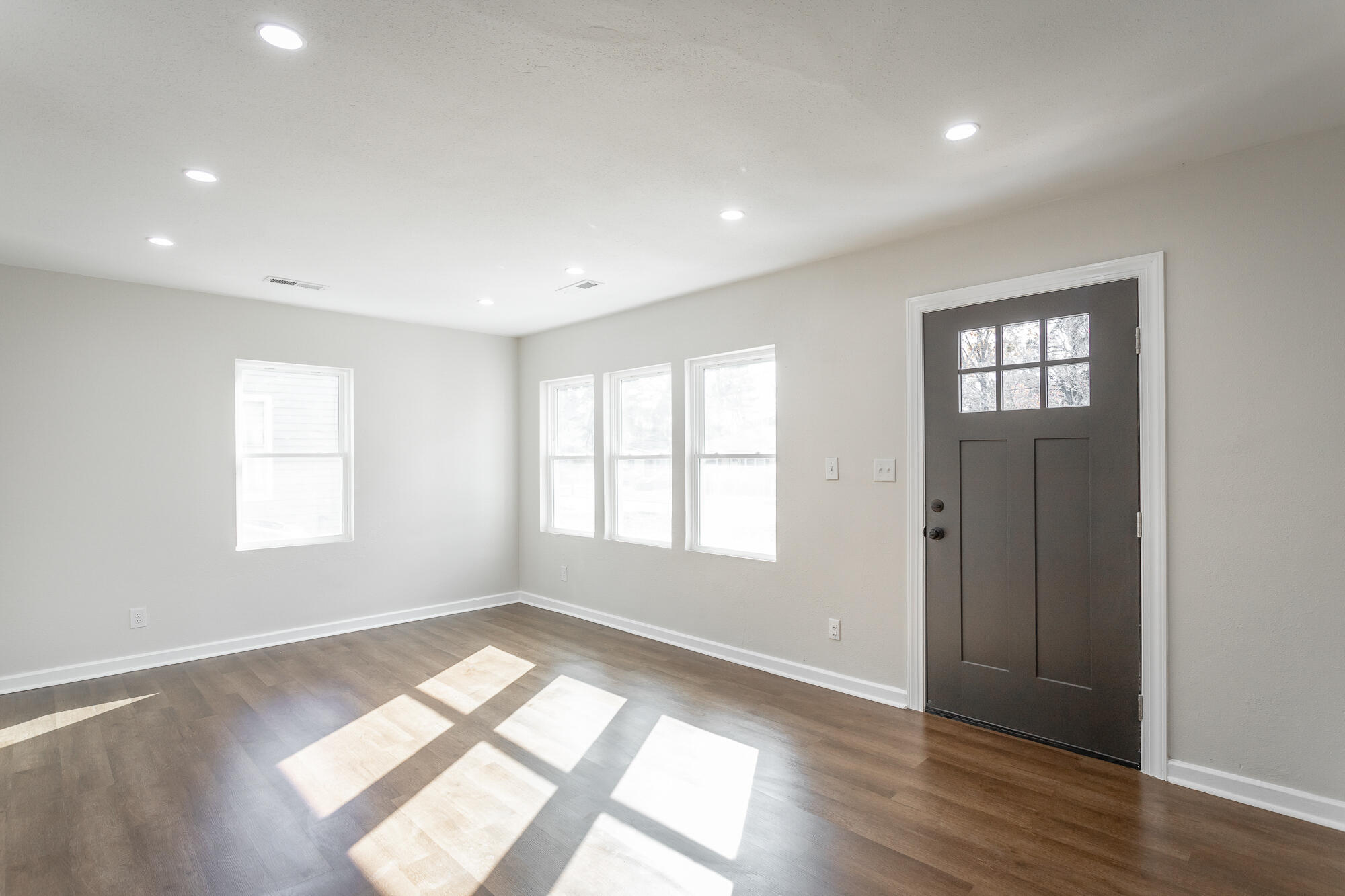 4809 Tomahawk Trail