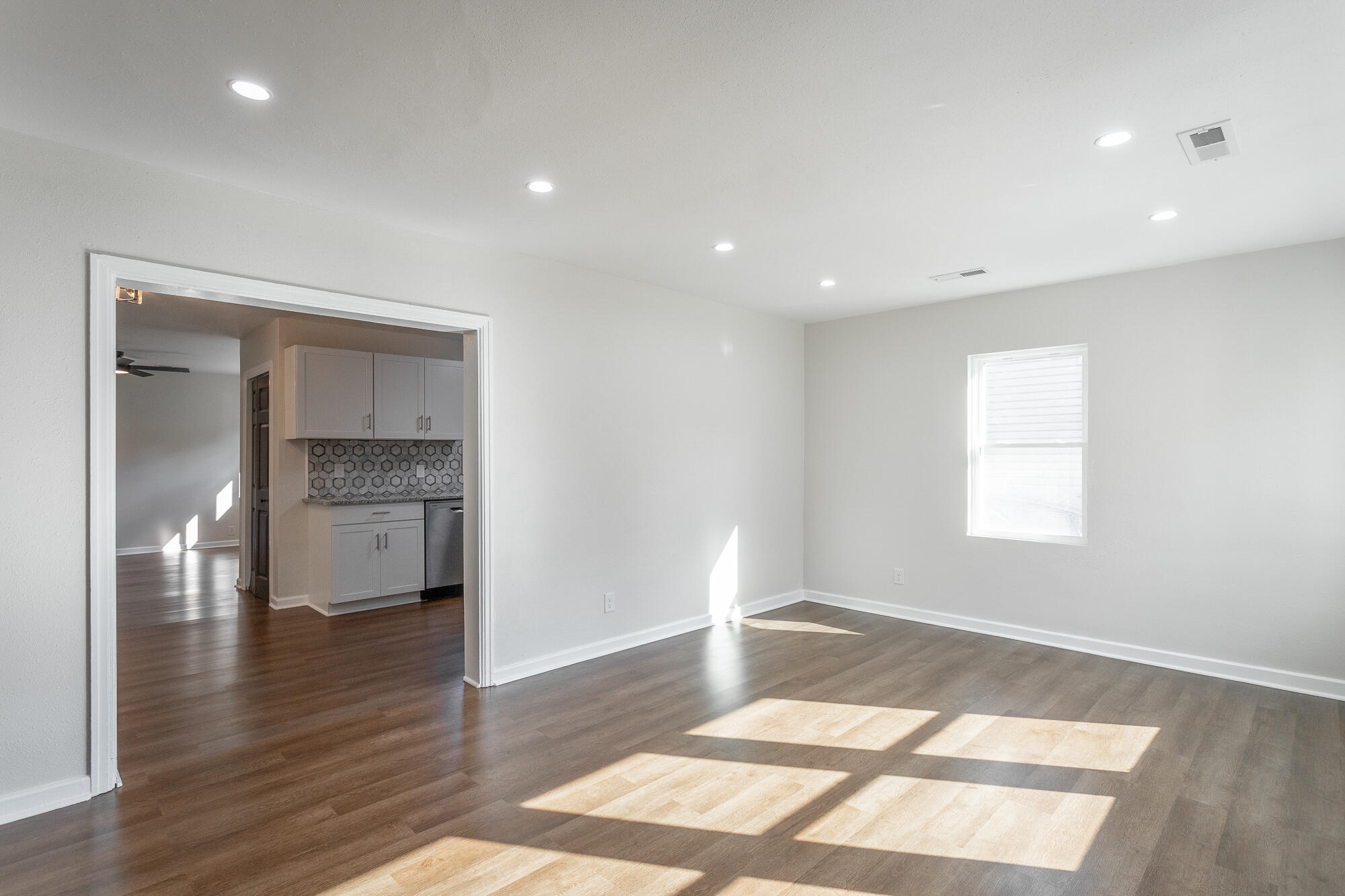 4809 Tomahawk Trail