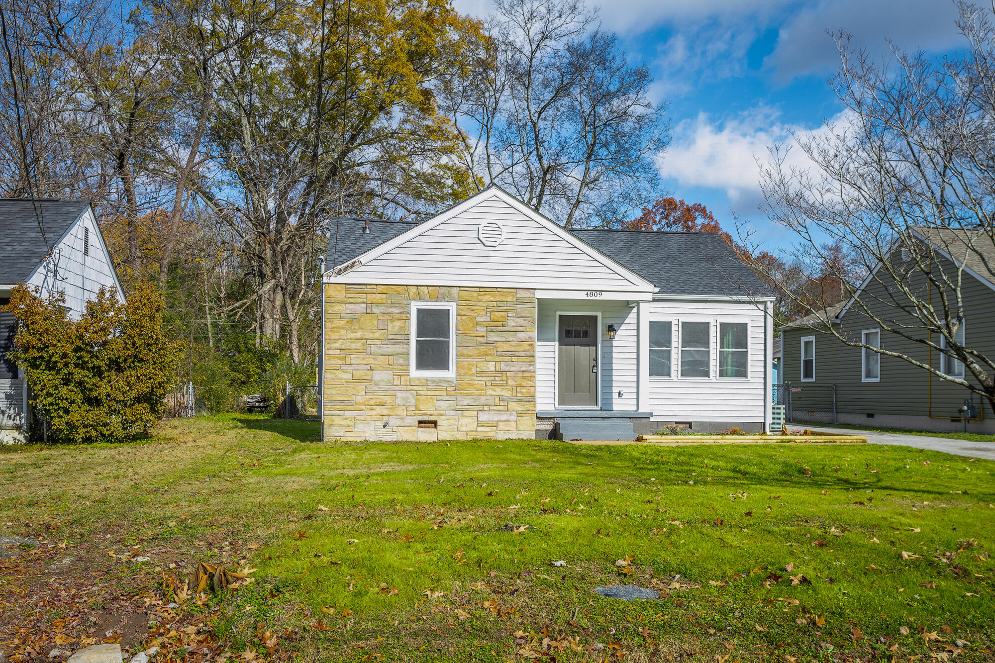 4809 Tomahawk Trail