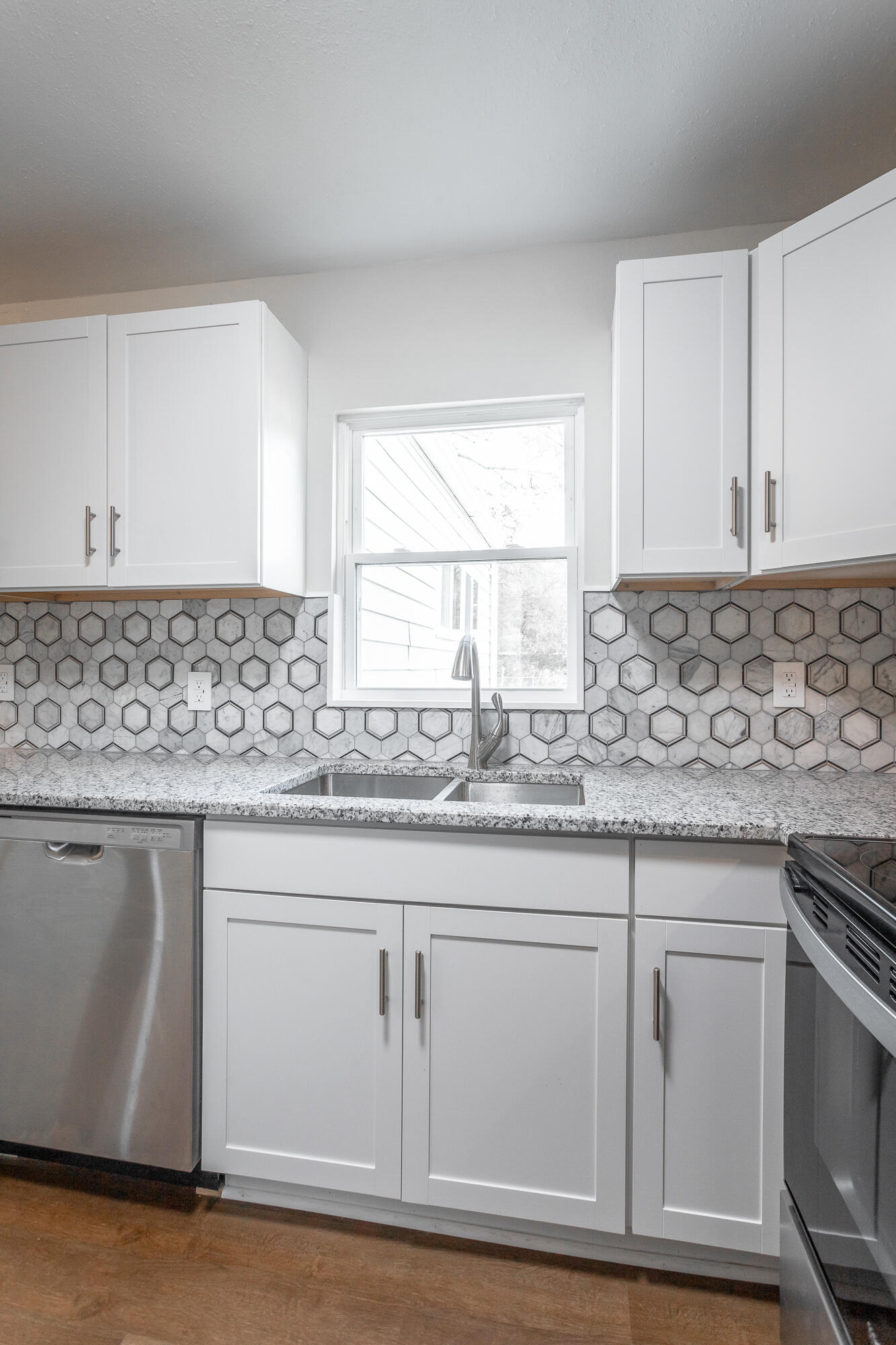 4809 Tomahawk Trail