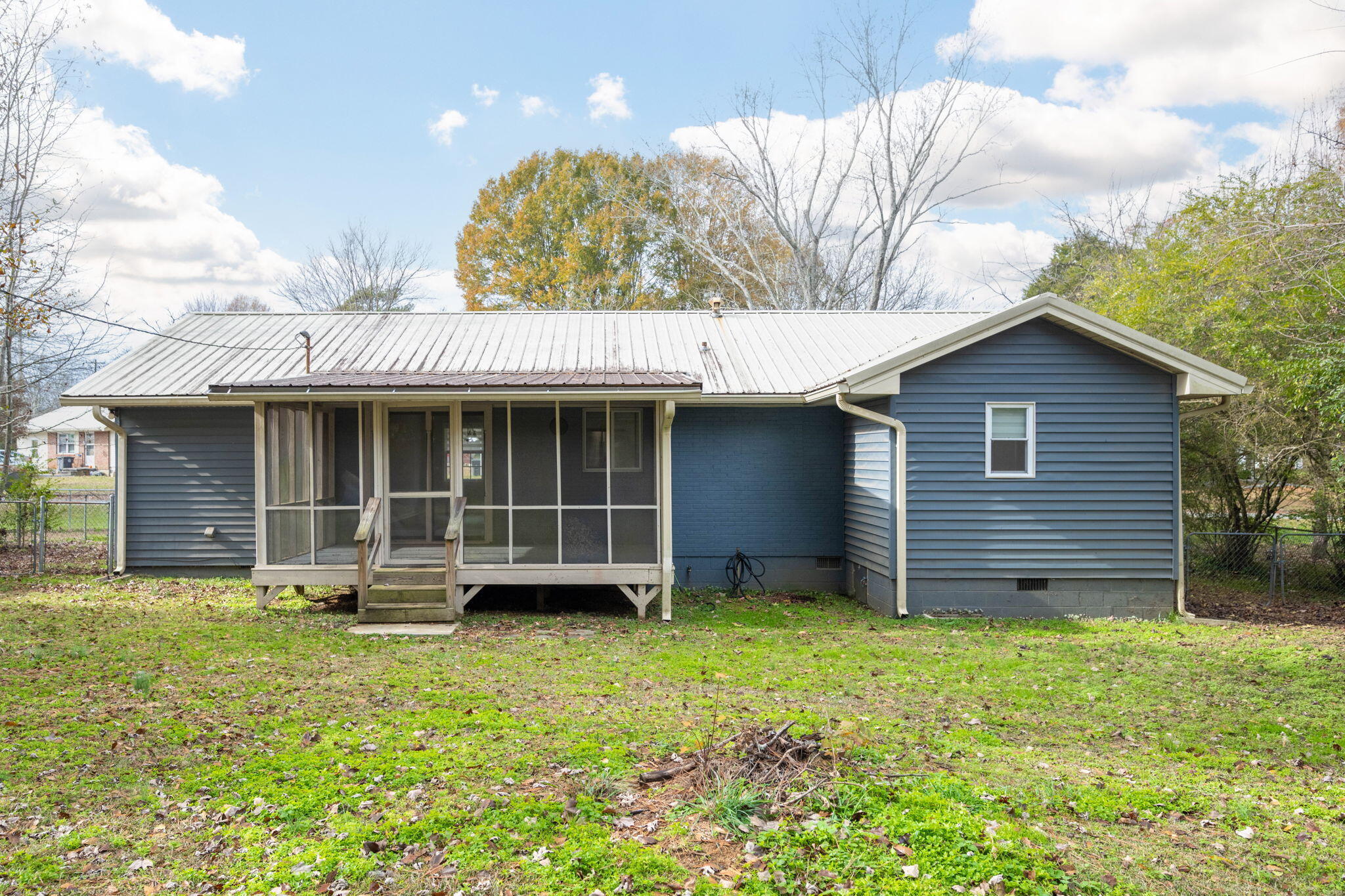 32 Sequoia Circle, LaFayette