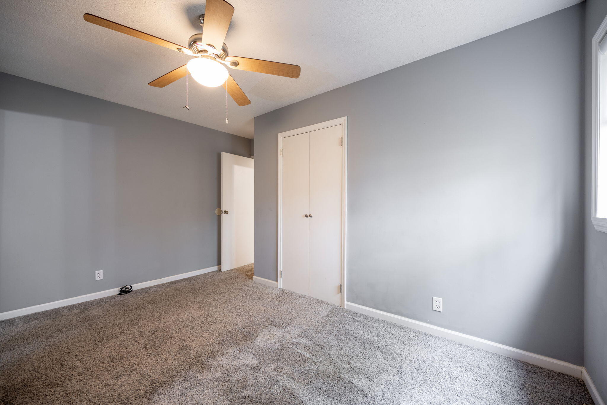 32 Sequoia Circle, LaFayette