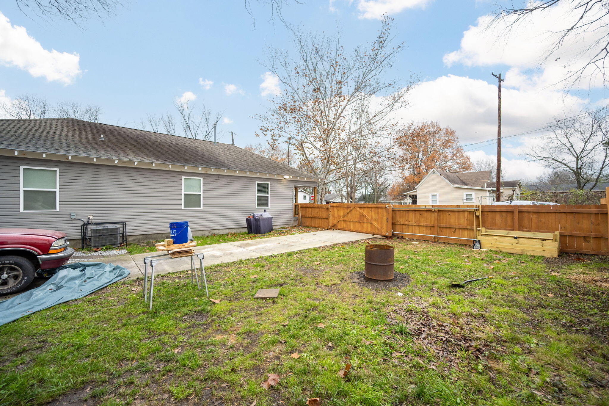 2100 Bachman Street