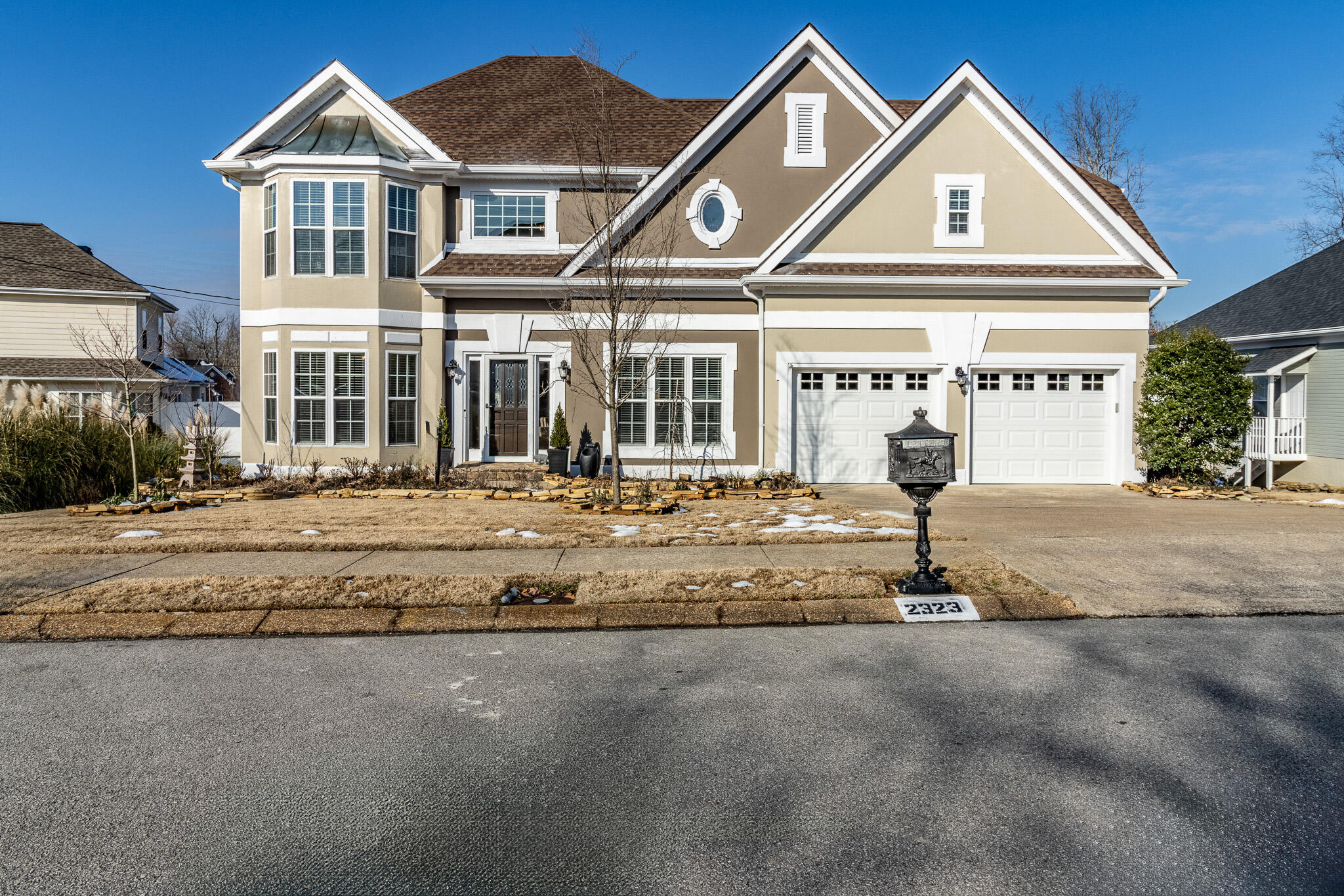 2323 Laurelton Creek Lane