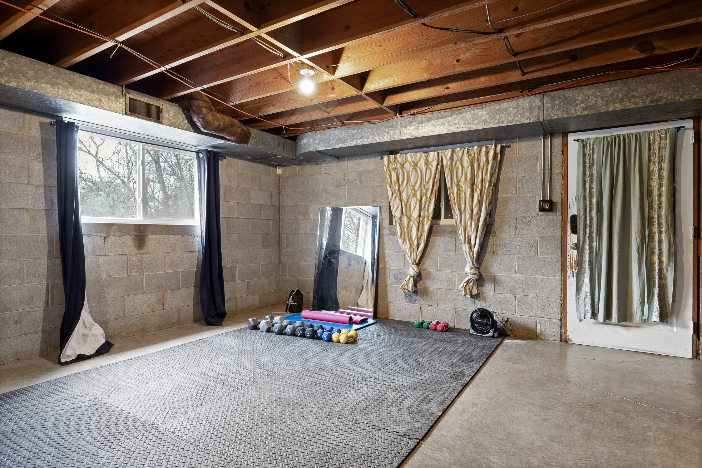 522 Lindcrest Circle
