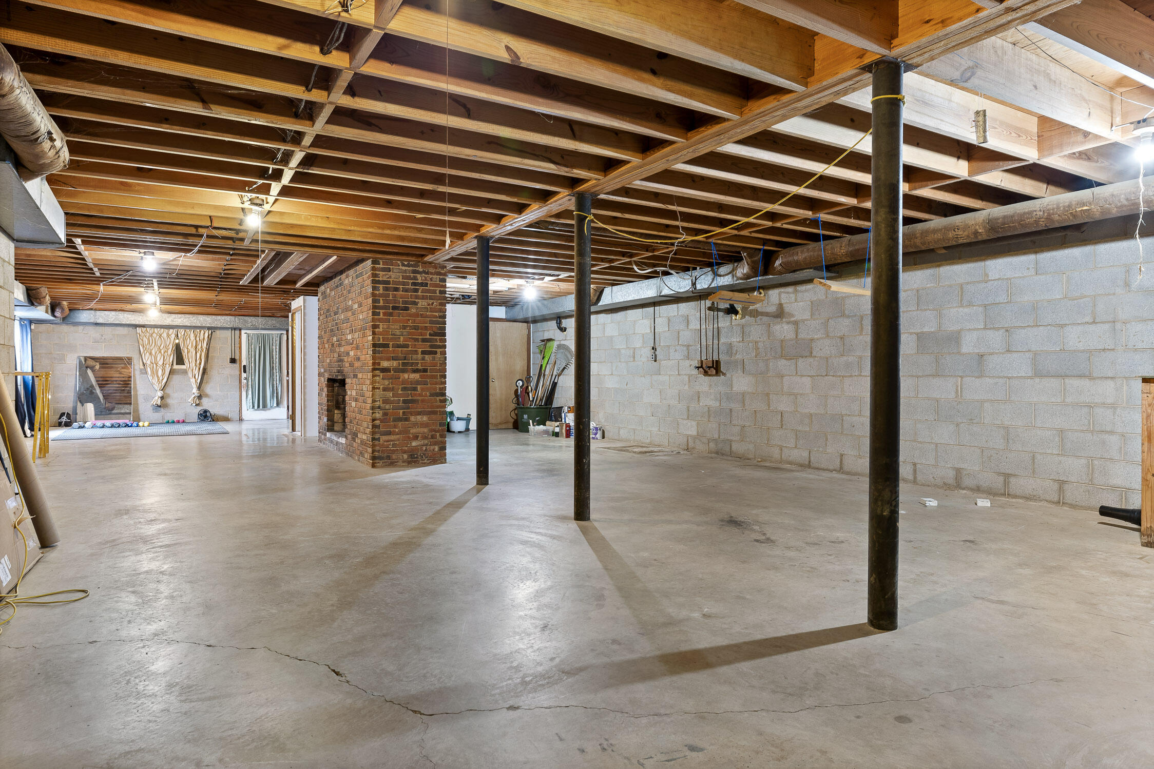 522 Lindcrest Circle