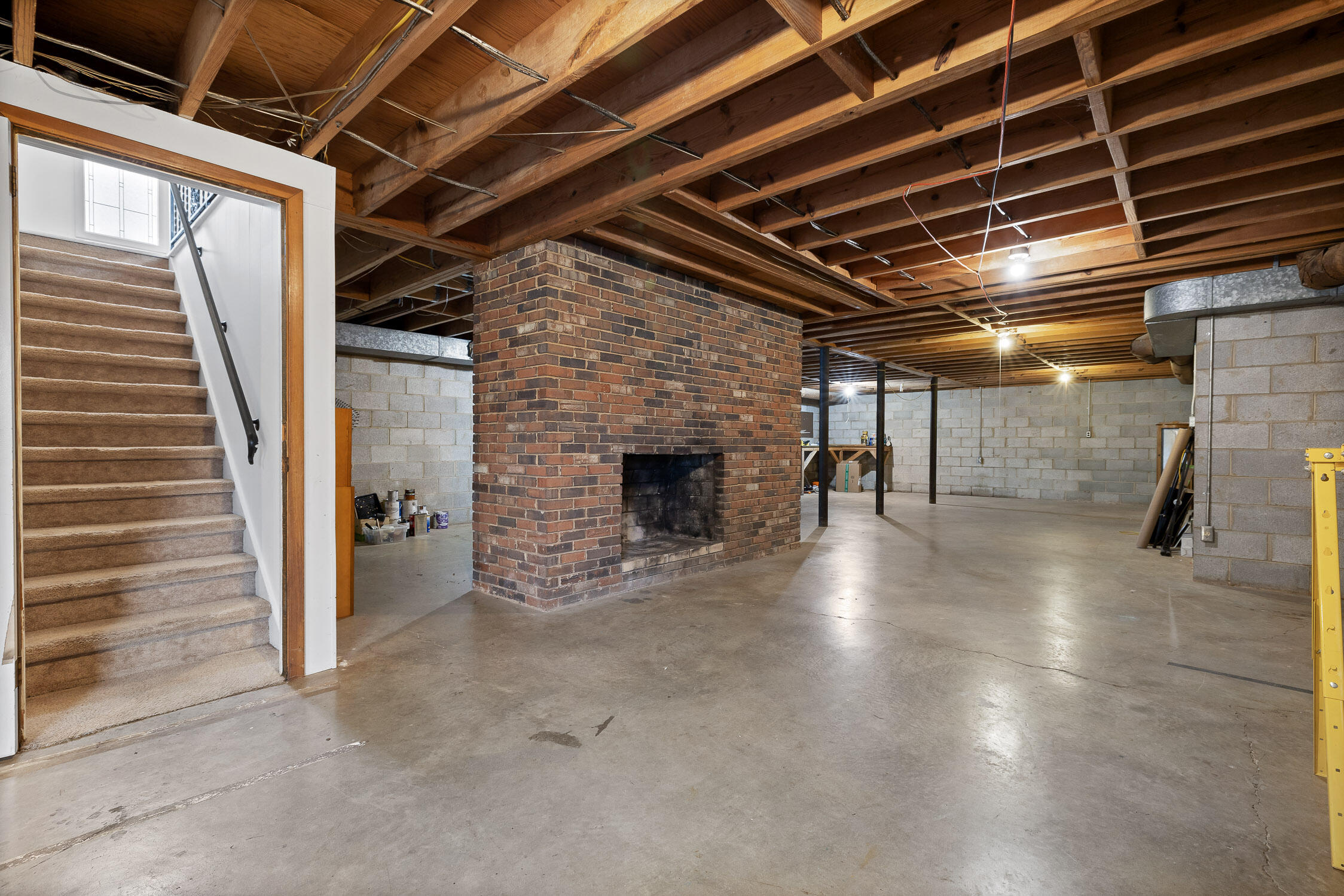 522 Lindcrest Circle