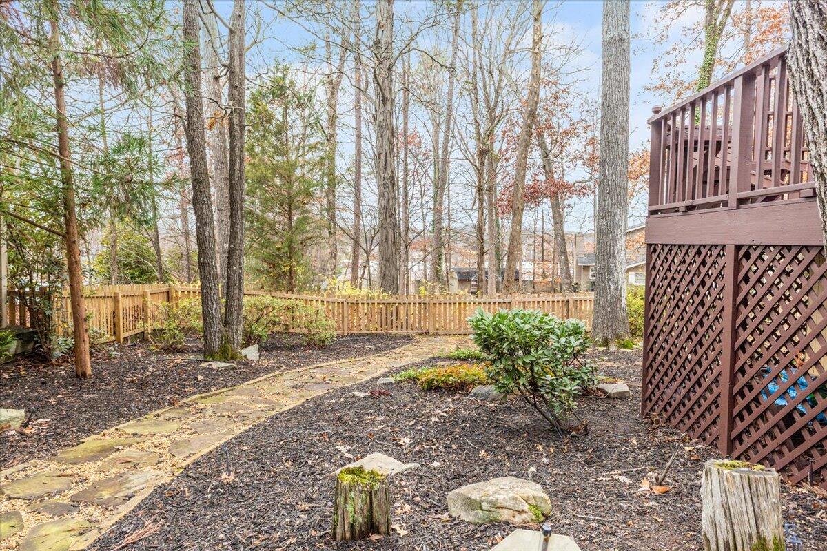 375 Dogwood Place