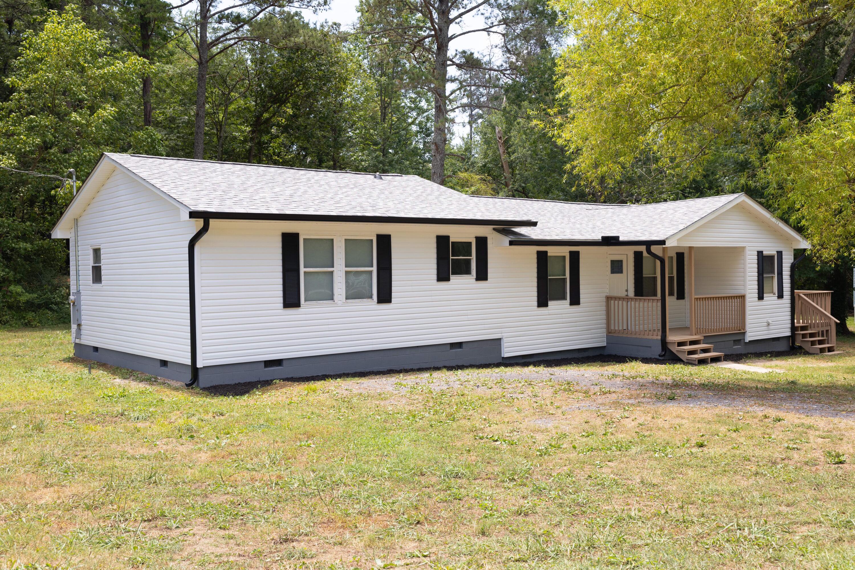 310 Hammontree Drive, LaFayette