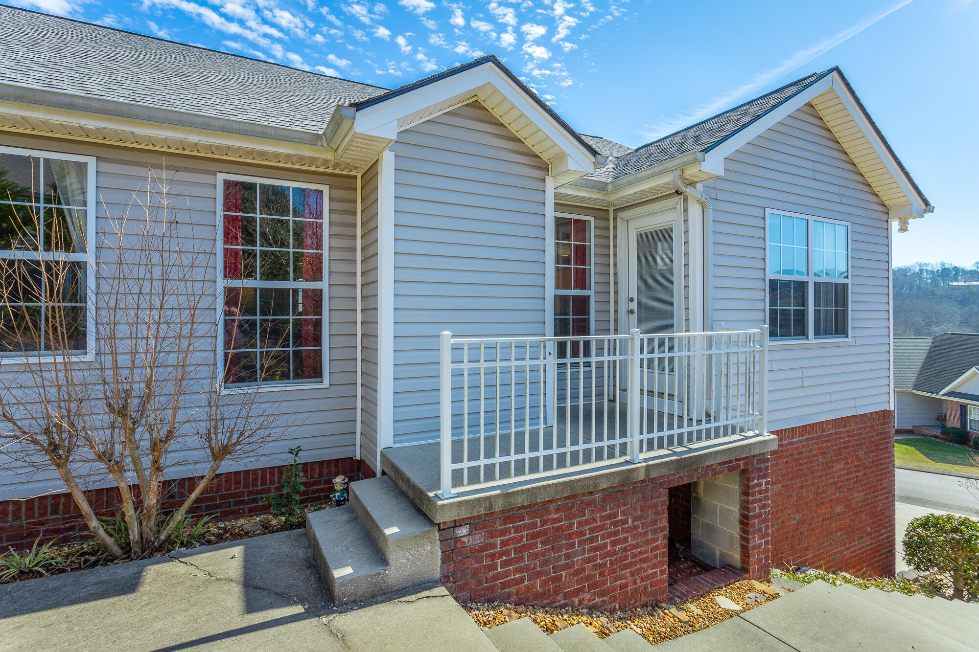 5685 Hyacinth Lane
