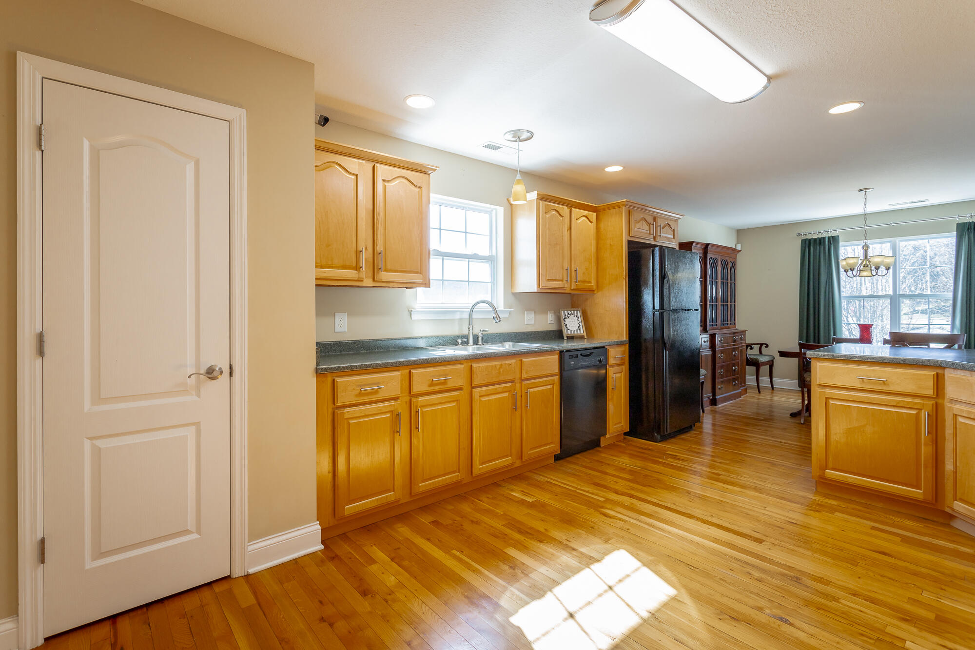 5685 Hyacinth Lane