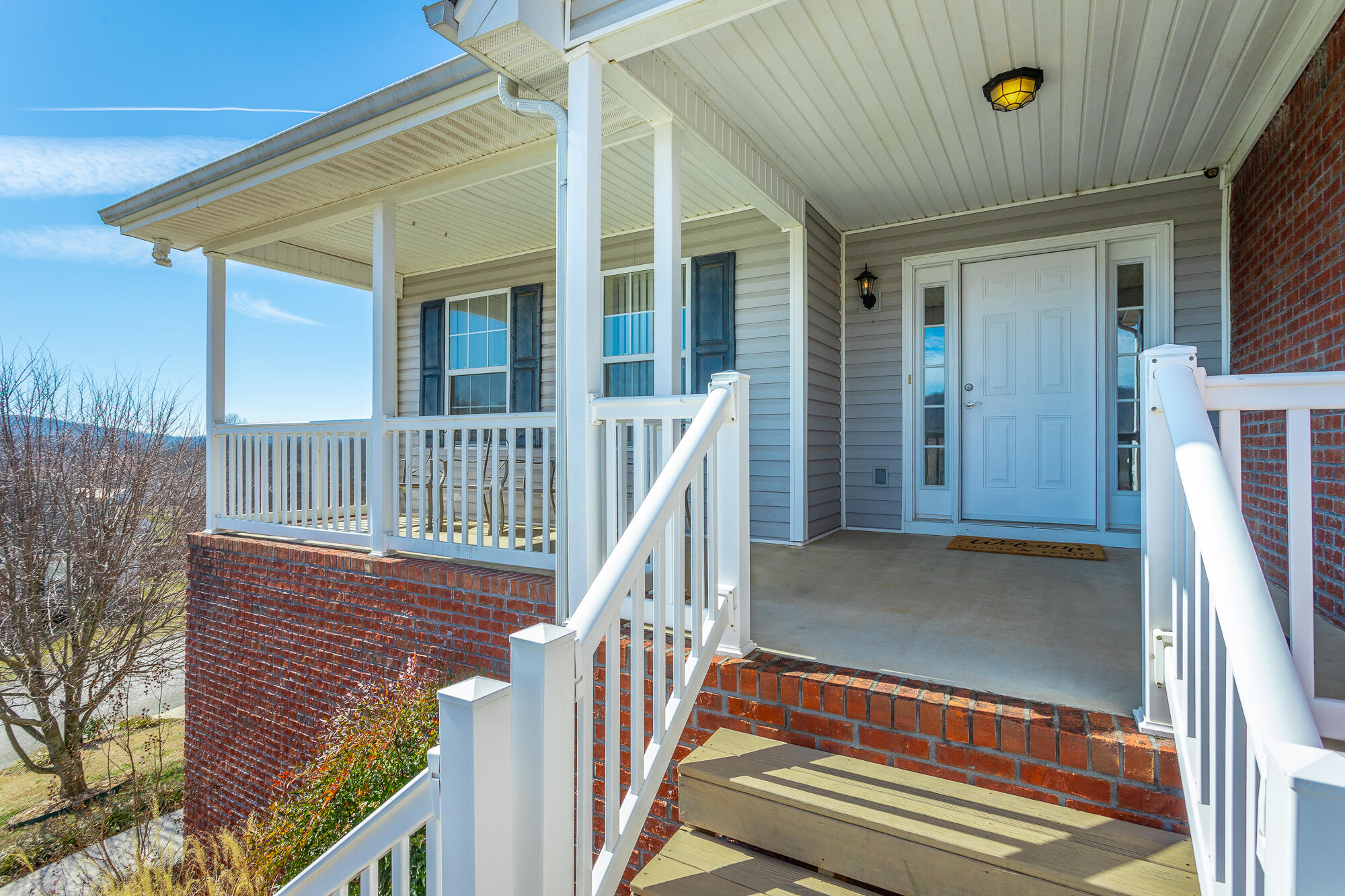 5685 Hyacinth Lane