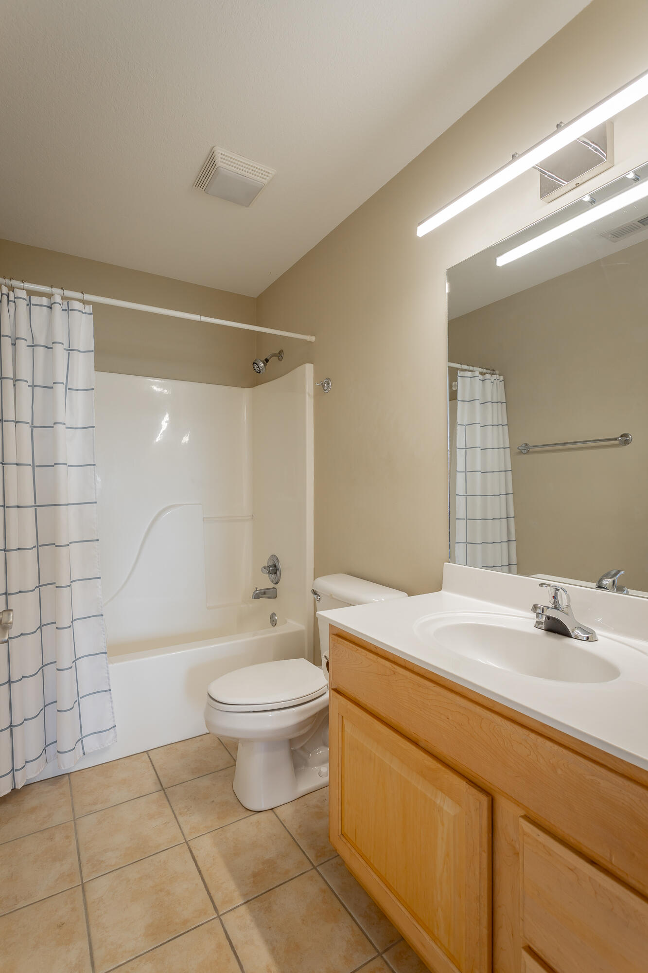 5685 Hyacinth Lane